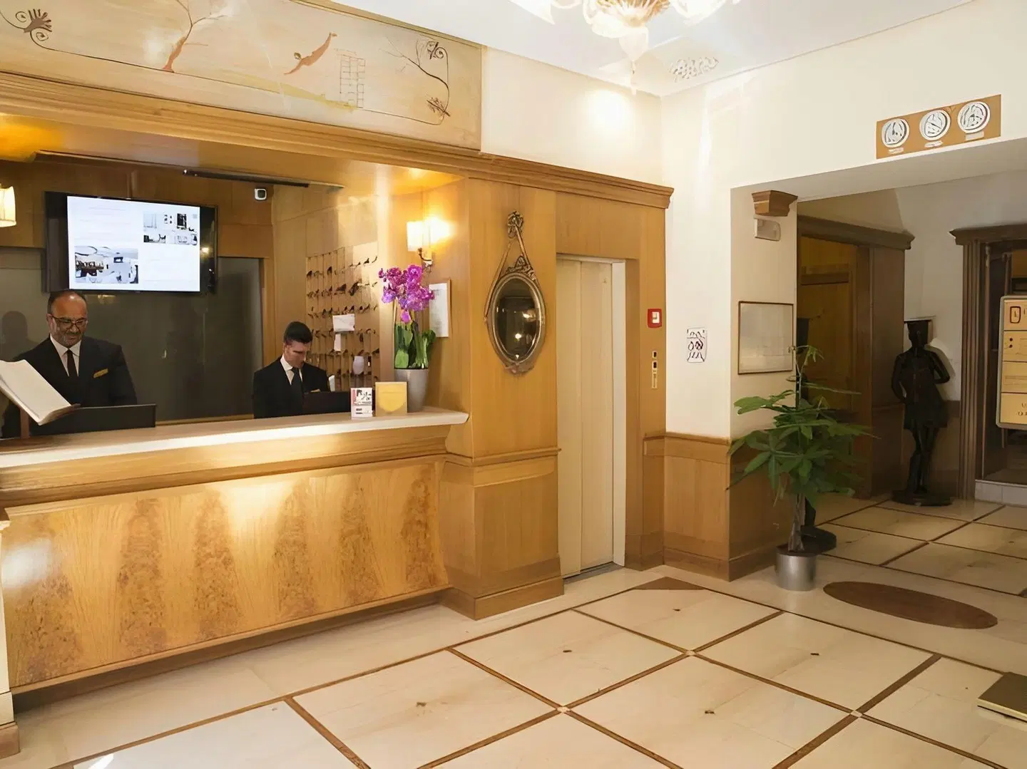 Europa Grand Hotel LOUNGE_LOBBY