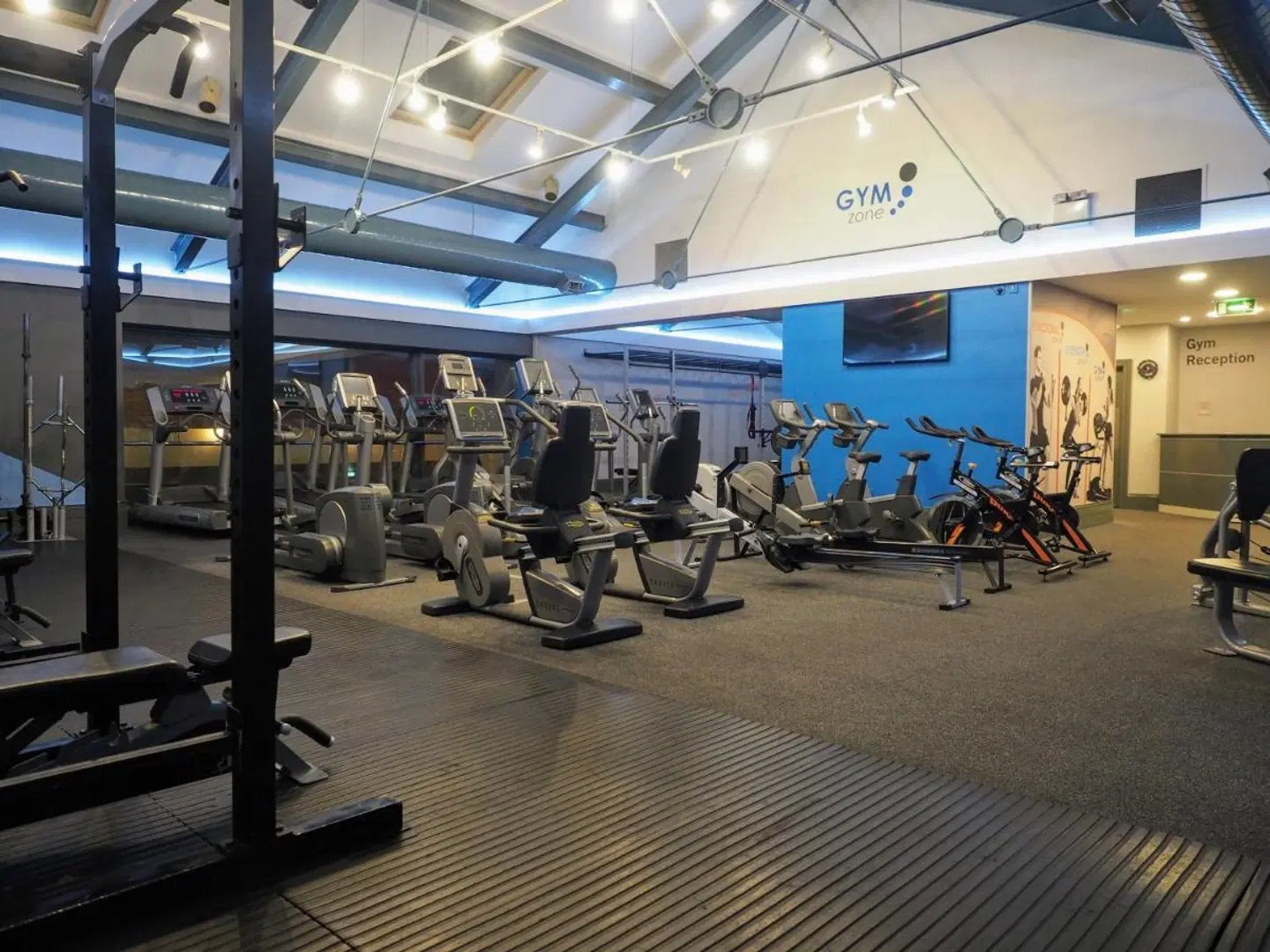 Tullamore Court SPORTS_AND_LEISURE