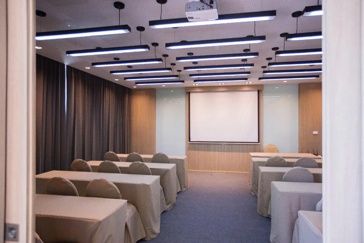 The Journey Hotel Laksi Konferenz