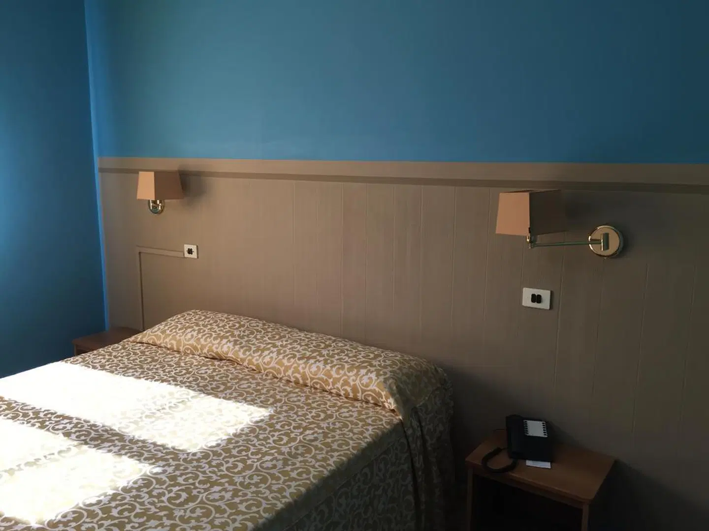 Hotel Plaza ROOM_EXAMPLE