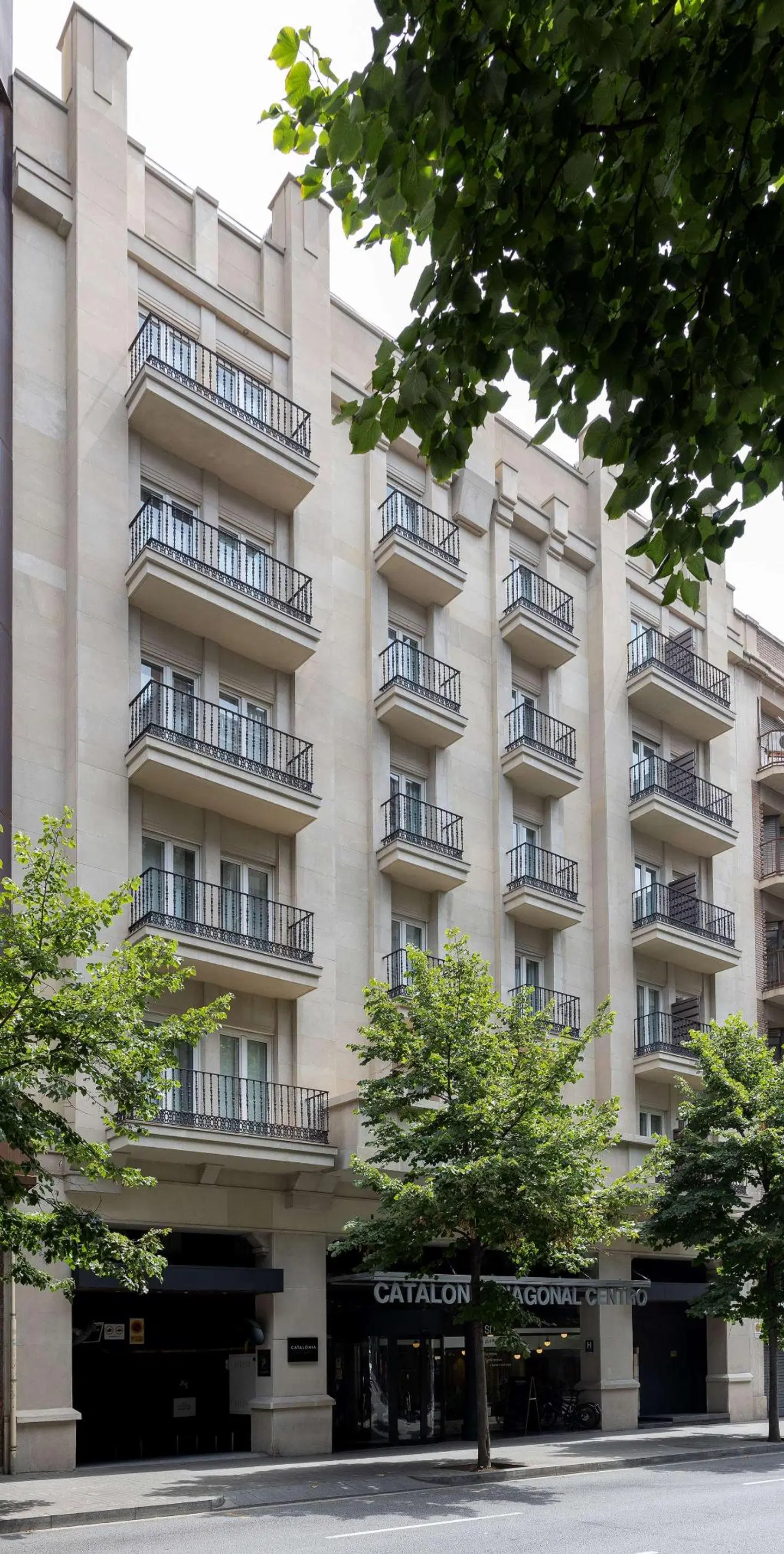 Catalonia Diagonal Centro EXTERIOR
