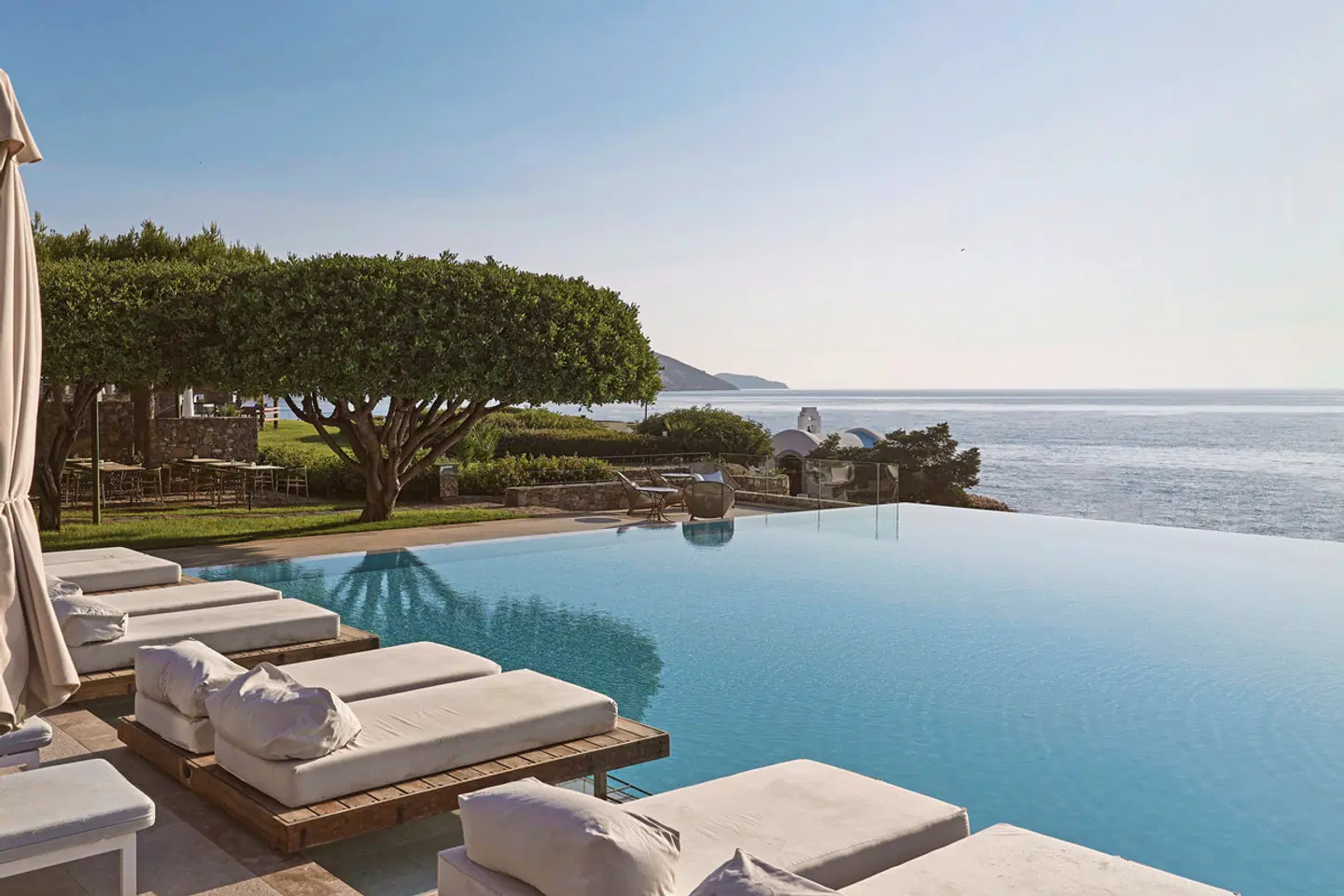 St. Nicolas Bay Resort Hotel & Villas OUTDOOR_POOL