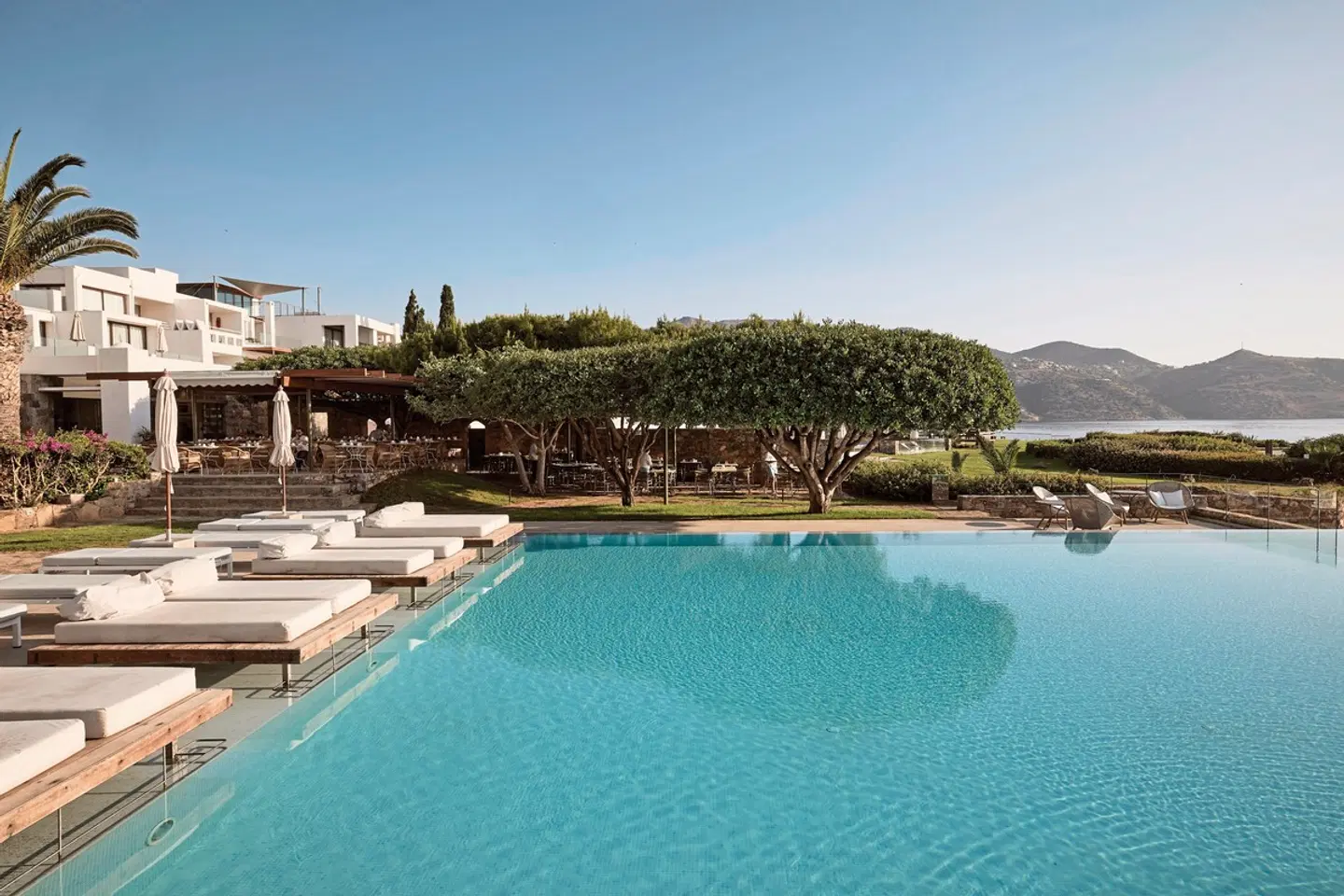 St. Nicolas Bay Resort Hotel & Villas OUTDOOR_POOL