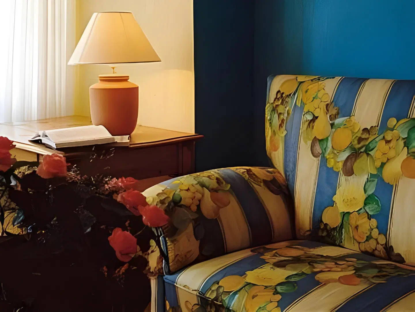 Theophano ROOM_EXAMPLE