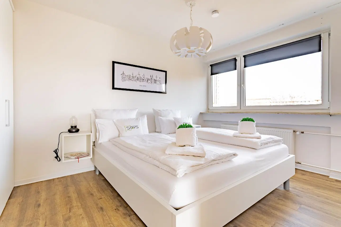 StayS Apartments ROOM_EXAMPLE