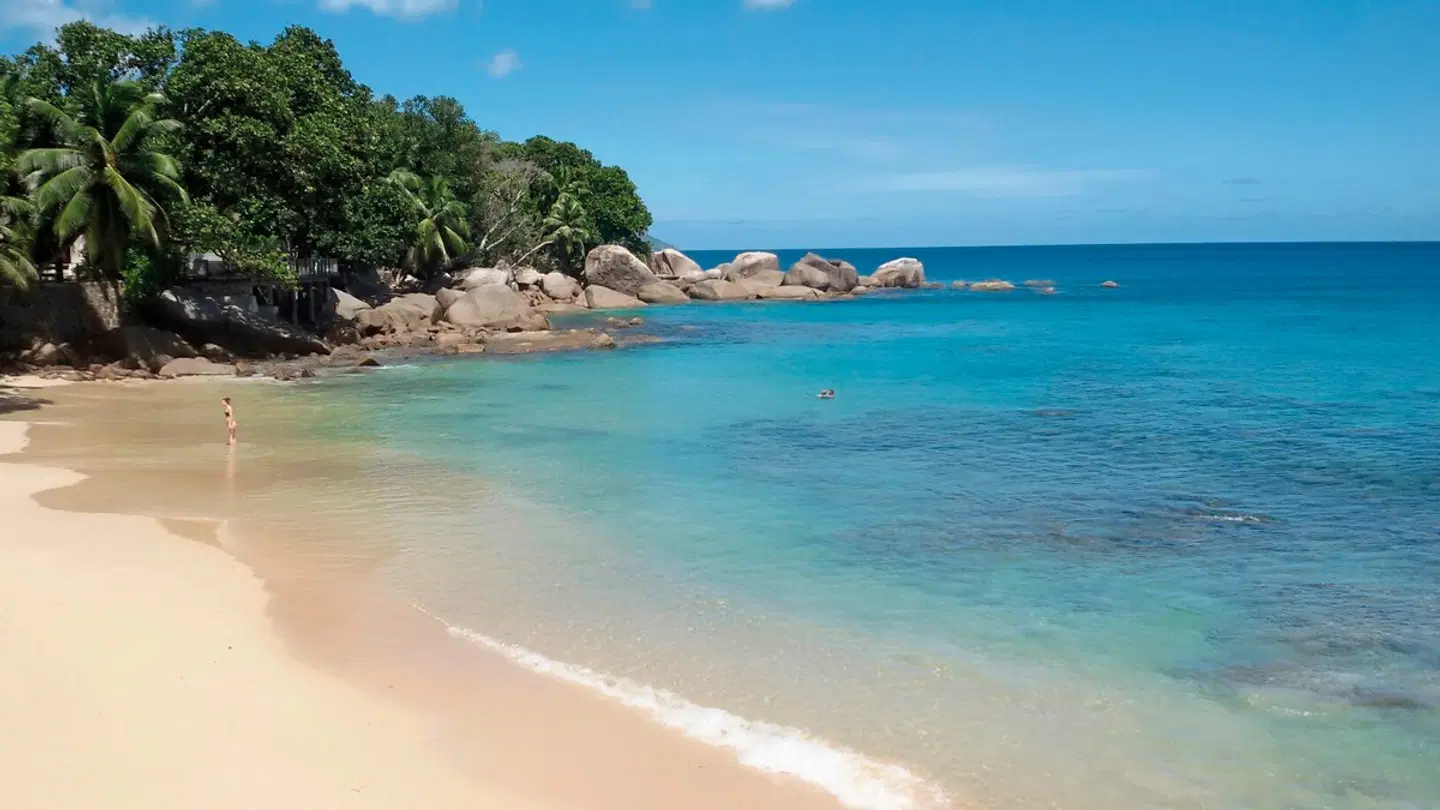 Bliss Hotel Seychelles BEACH