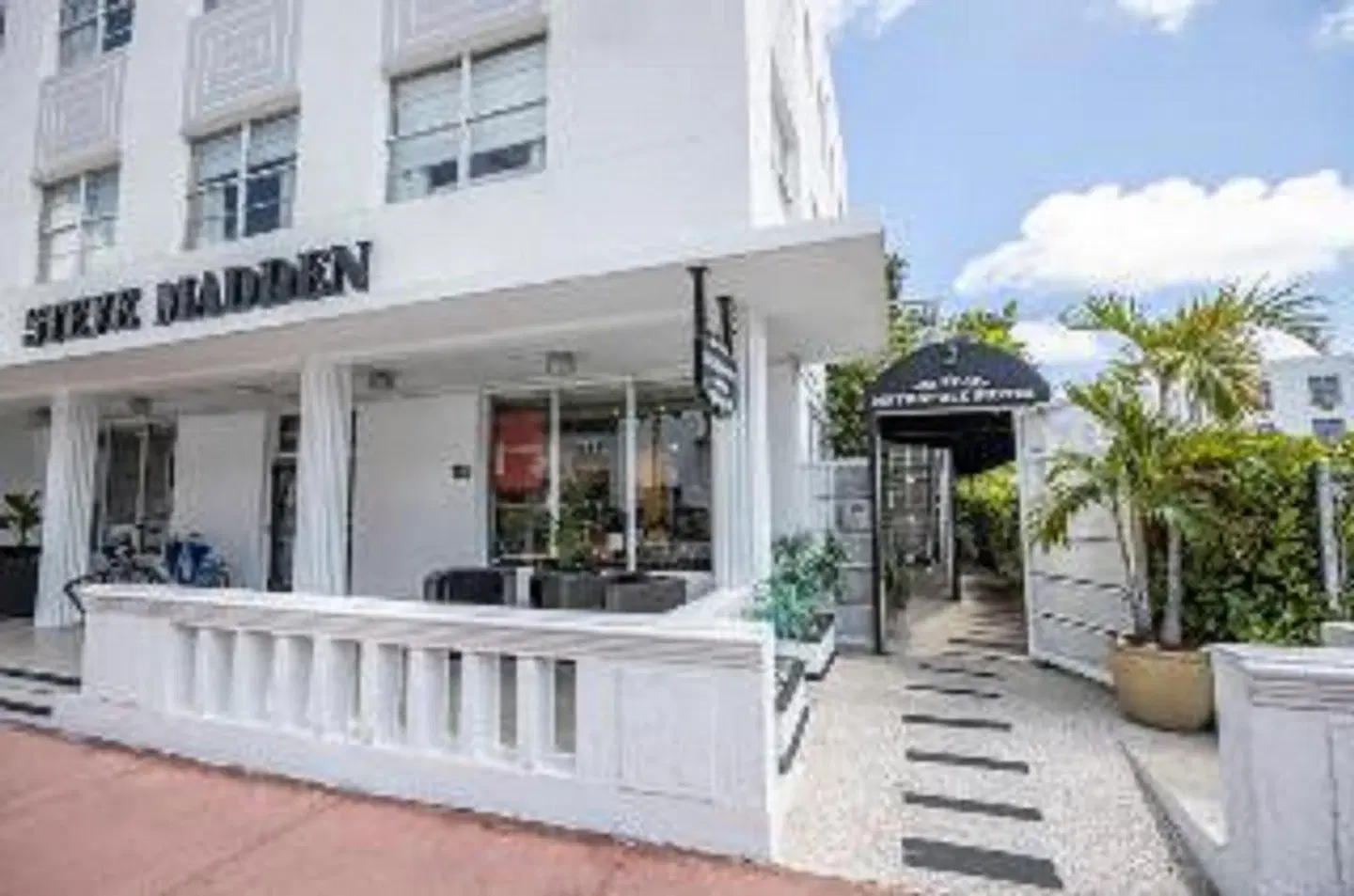 Metropole Suites South Beach EXTERIOR