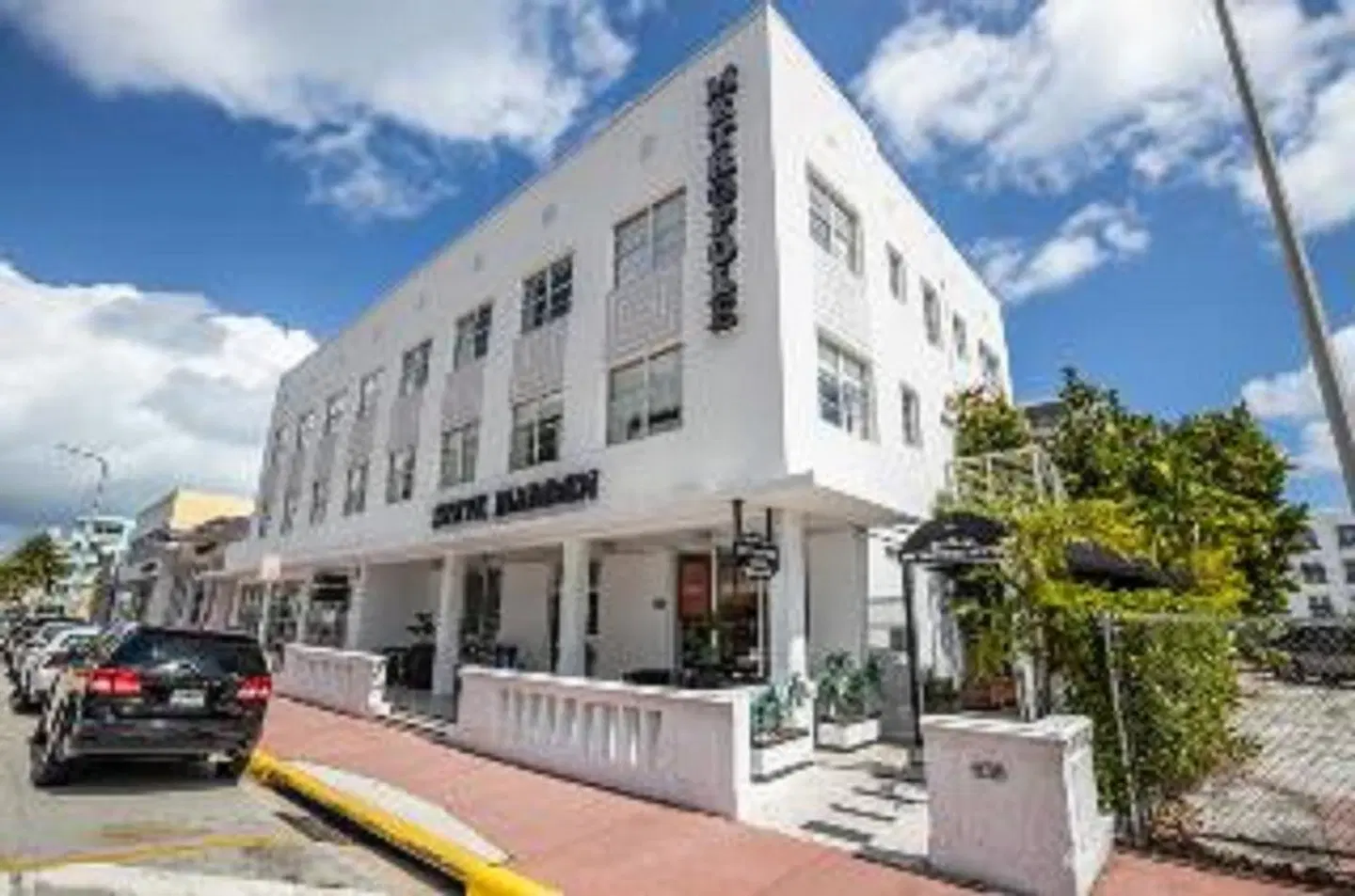 Metropole Suites South Beach EXTERIOR