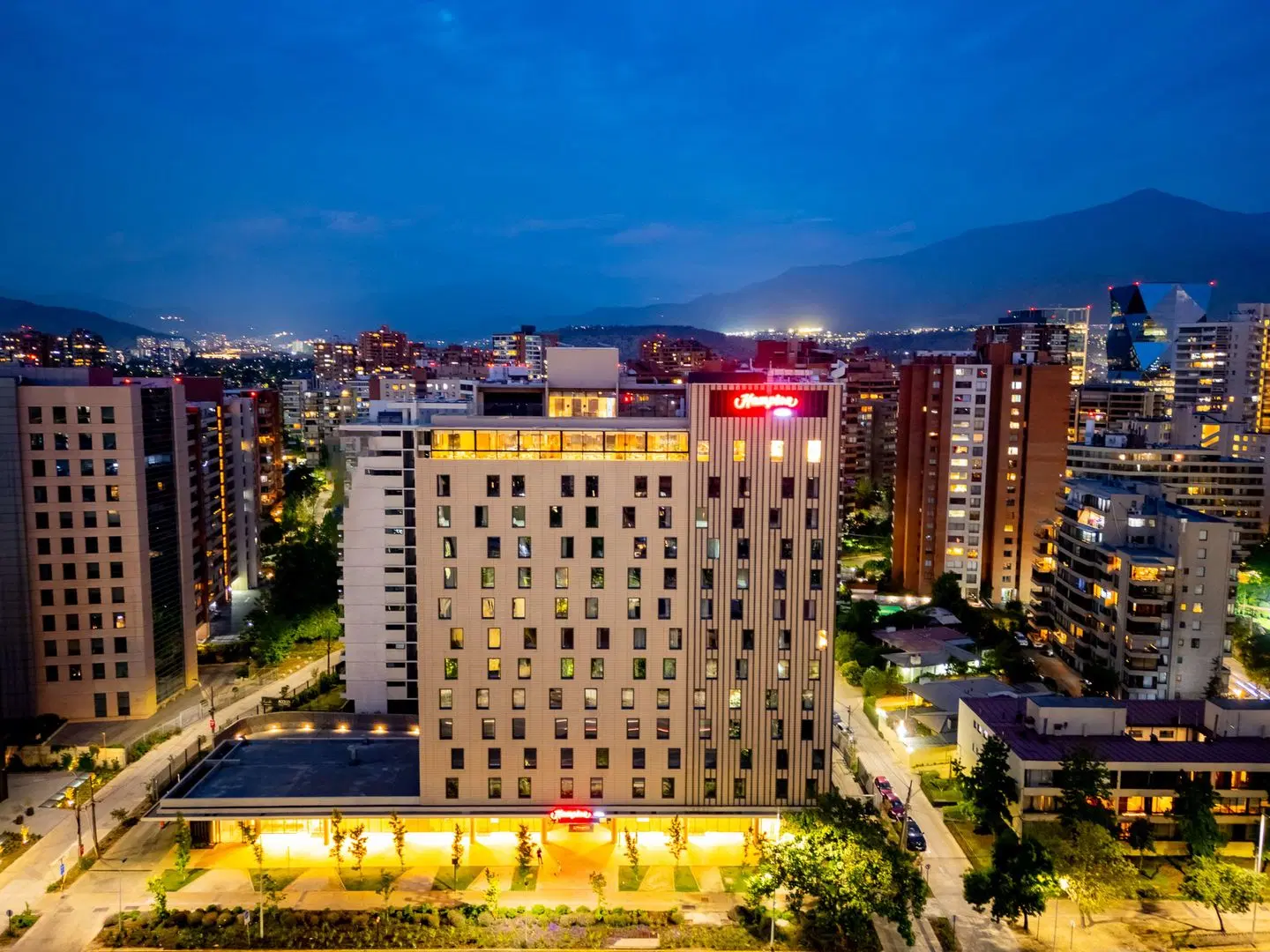 Hampton By Hilton Santiago Las Condes EXTERIOR