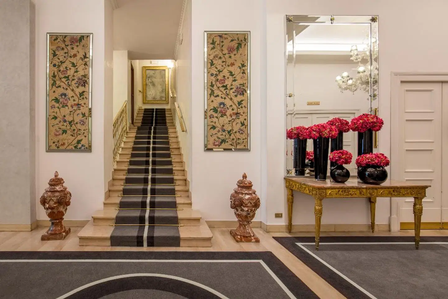 Savoy LOUNGE_LOBBY