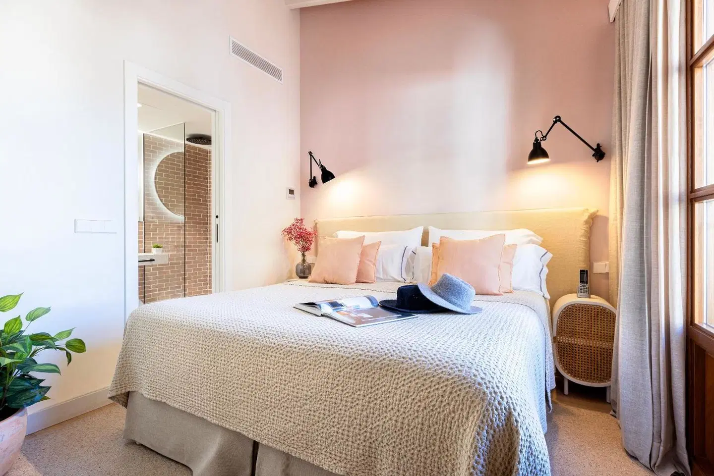 Samaritana Suites ROOM_EXAMPLE