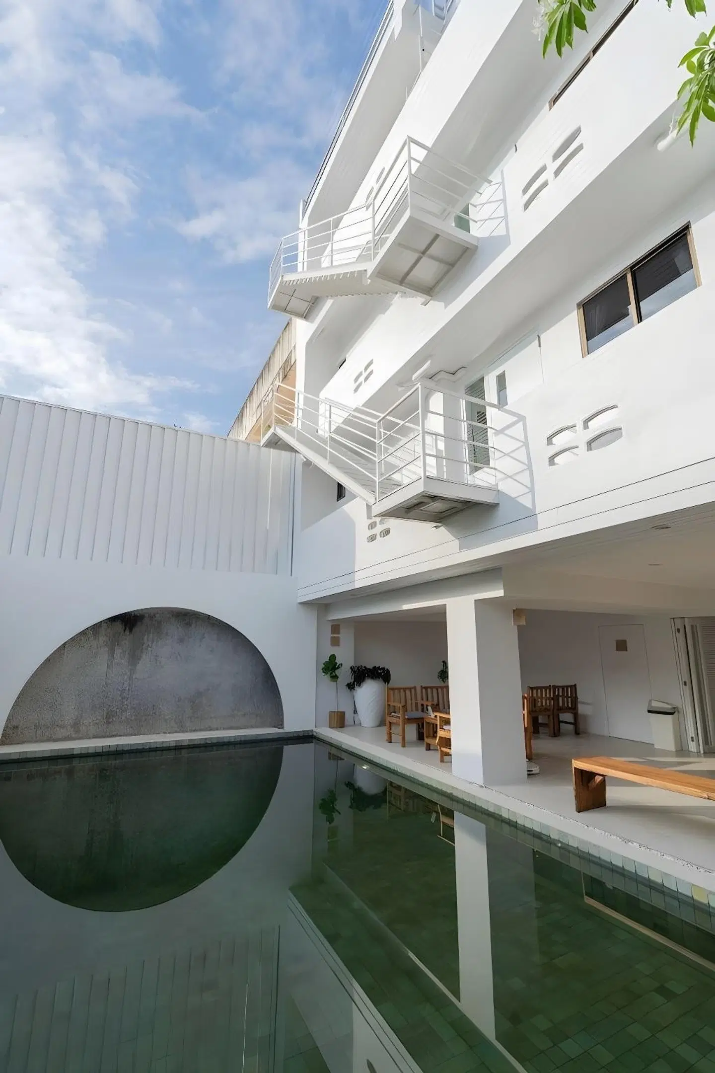 Bedline Hotel (SHA Certified) EXTERIOR
