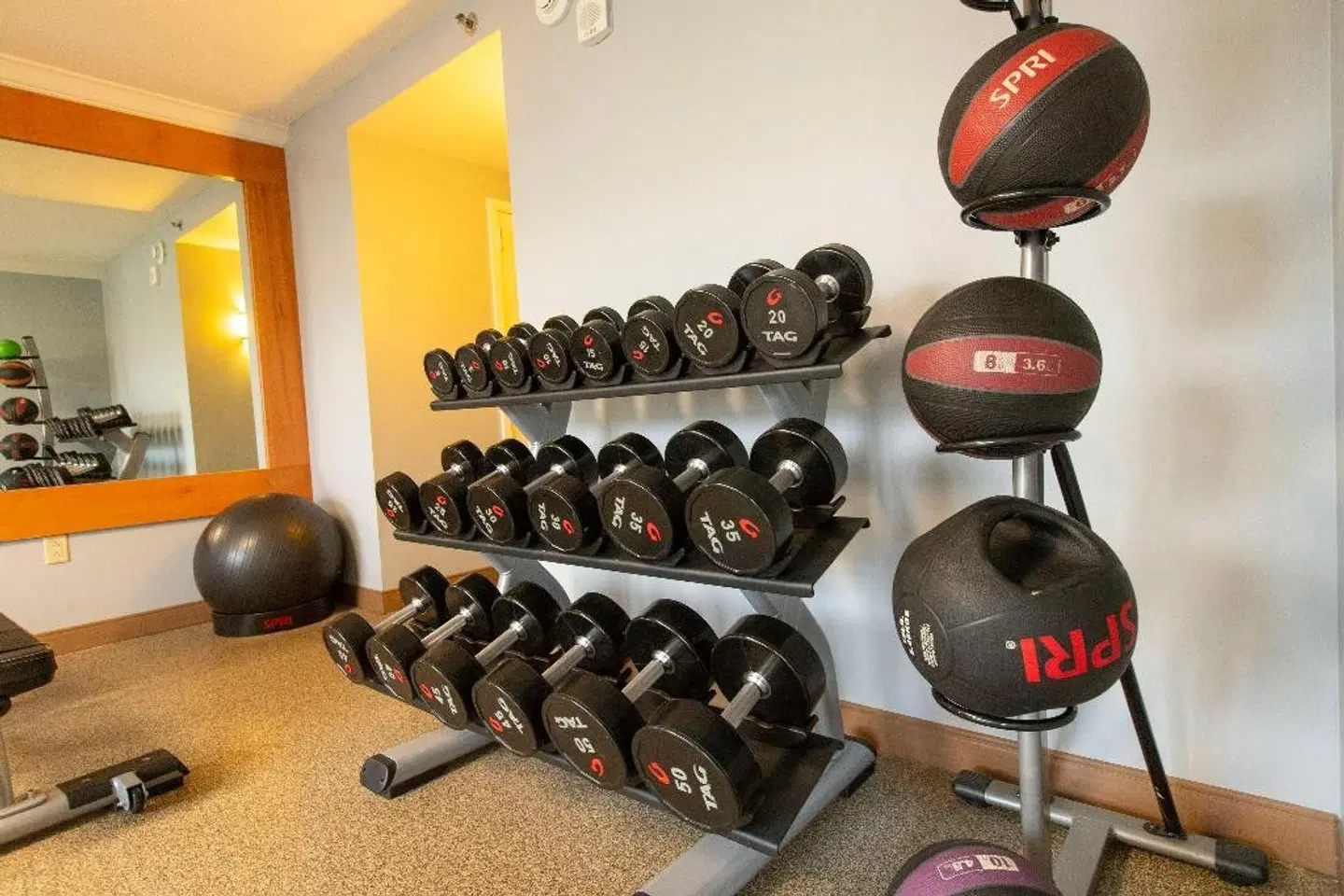 Hilton Virginia Beach Oceanfront SPORTS_AND_LEISURE