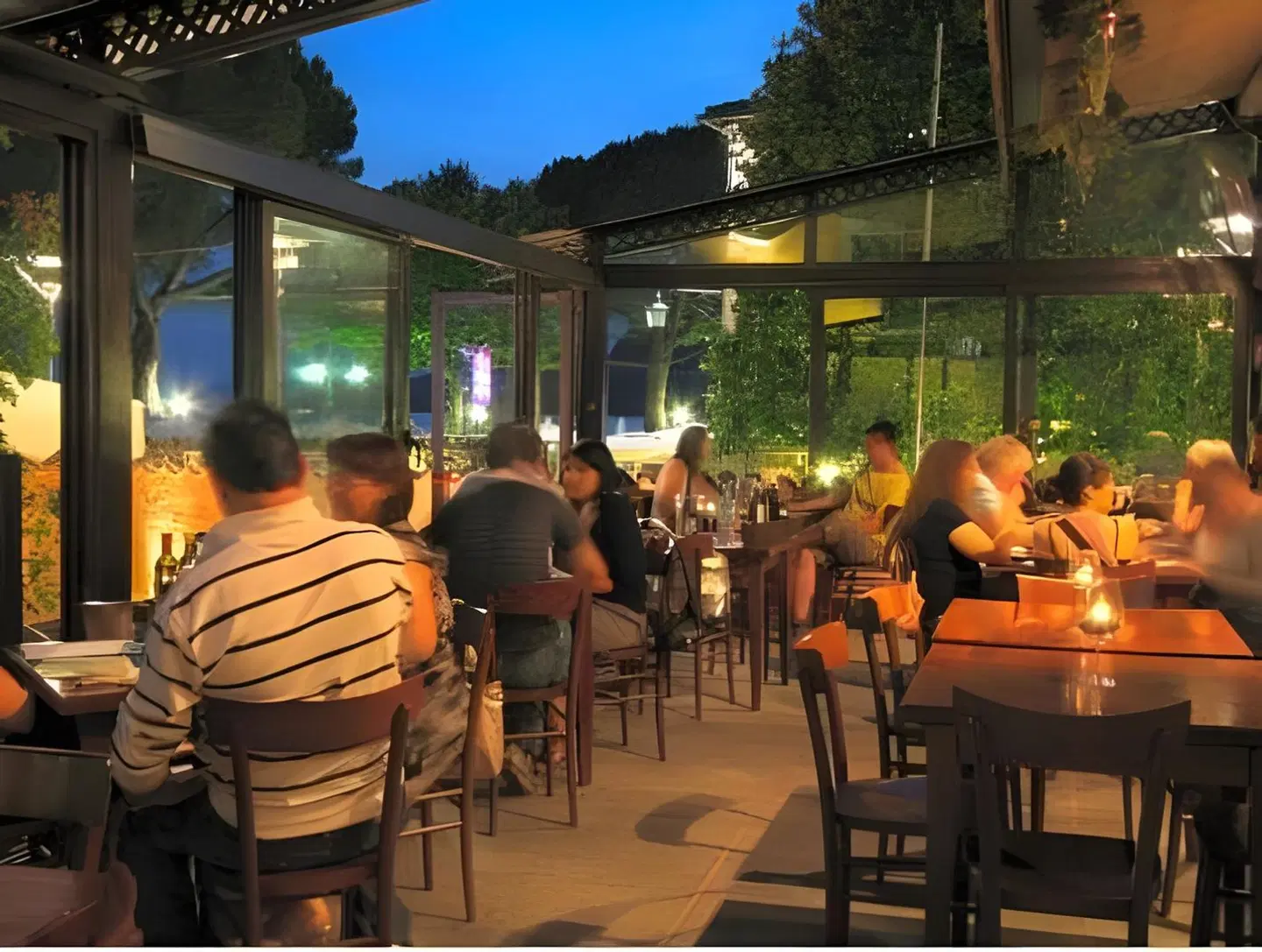 Astoria Restaurant