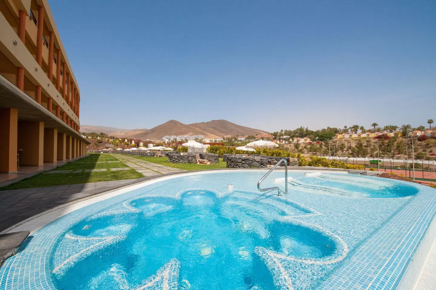 Iberostar Waves Playa Gaviotas OUTDOOR_POOL
