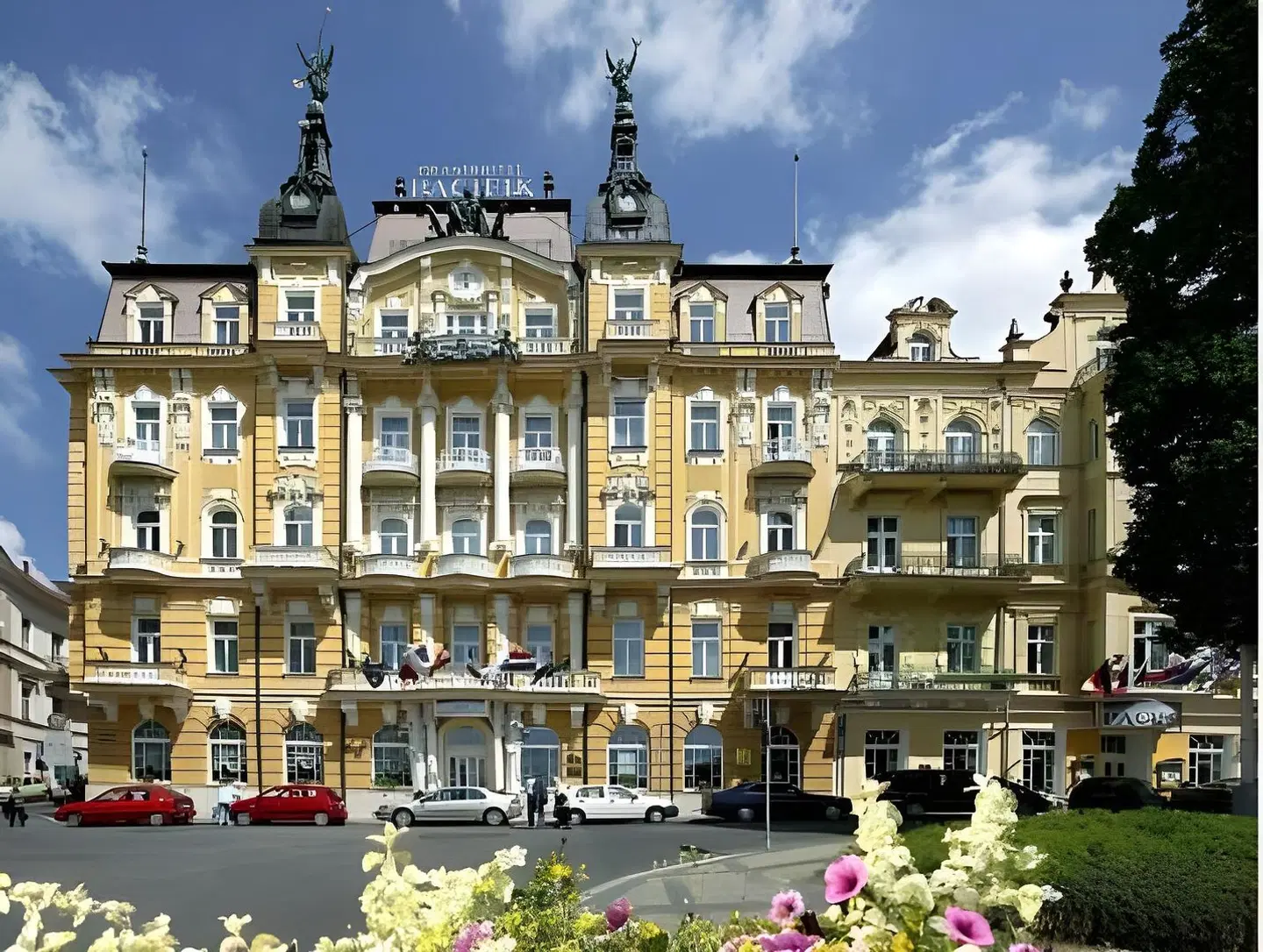 Ensana Pacifik Health Spa Hotel EXTERIOR