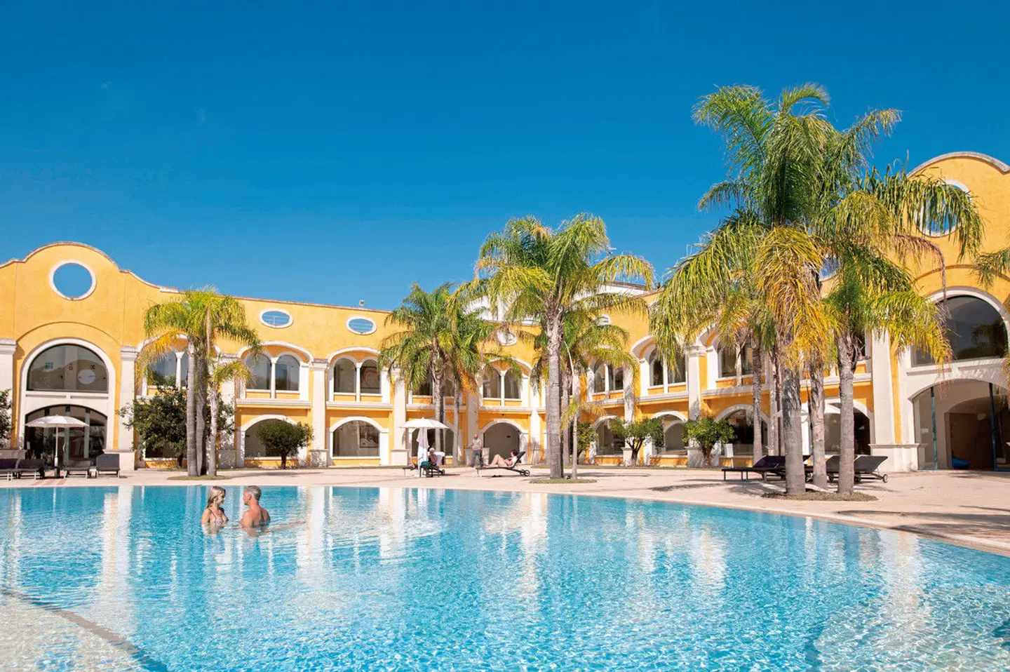 Acaya Golf Resort & Spa OUTDOOR_POOL