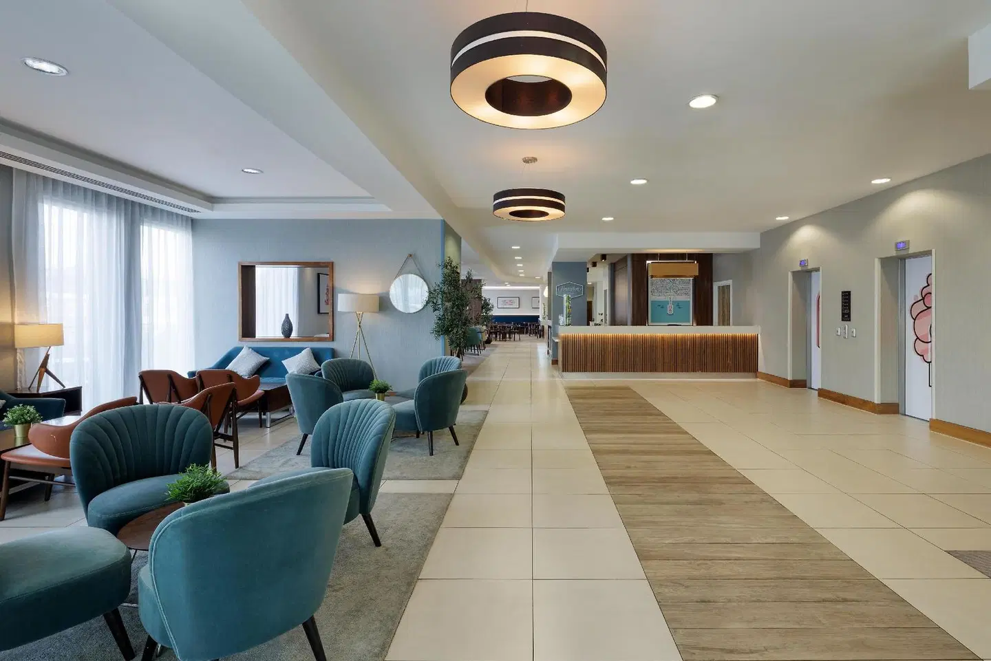 Hampton by Hilton Bournemouth LOUNGE_LOBBY