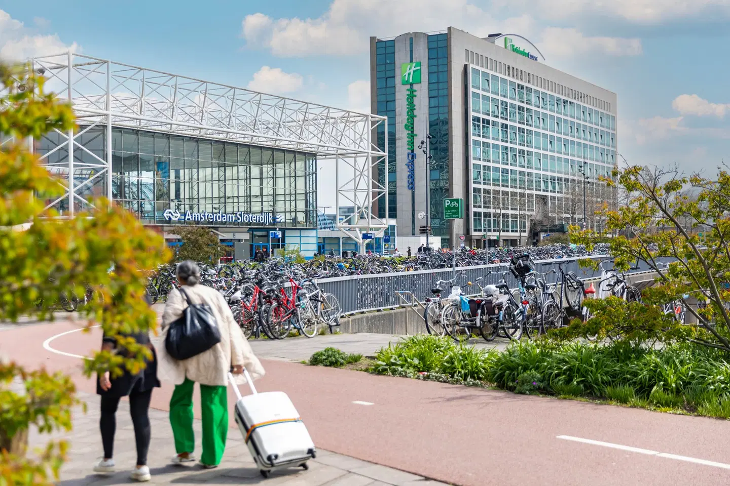Holiday Inn Express Amsterdam - Sloterdijk Station by IHG EXTERIOR