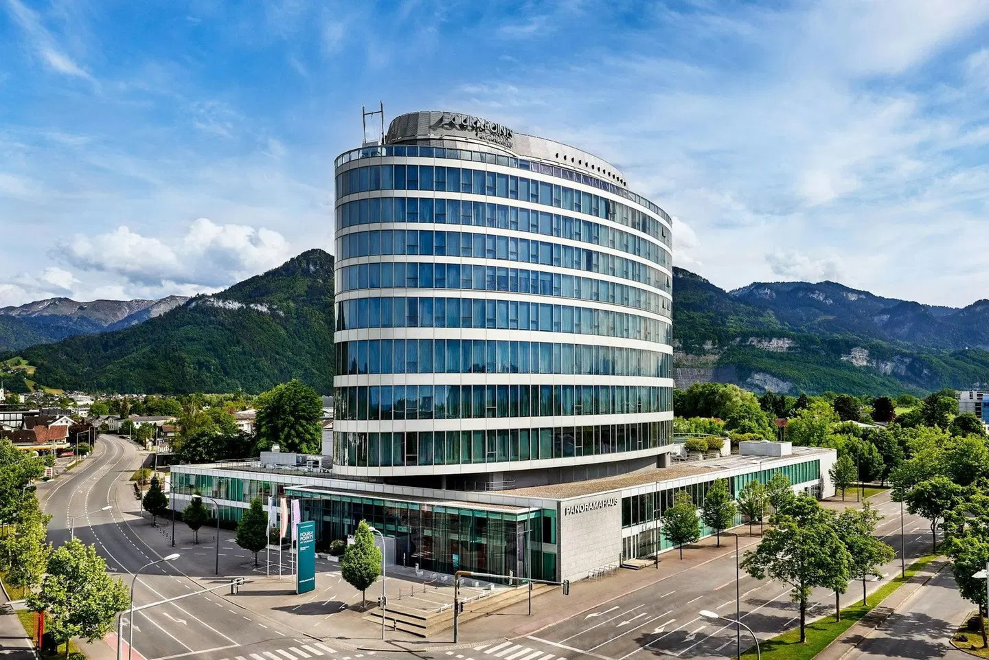 Four Points by Sheraton Panoramahaus Dornbirn EXTERIOR