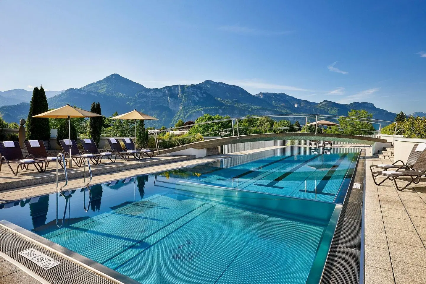 Four Points by Sheraton Panoramahaus Dornbirn OUTDOOR_POOL