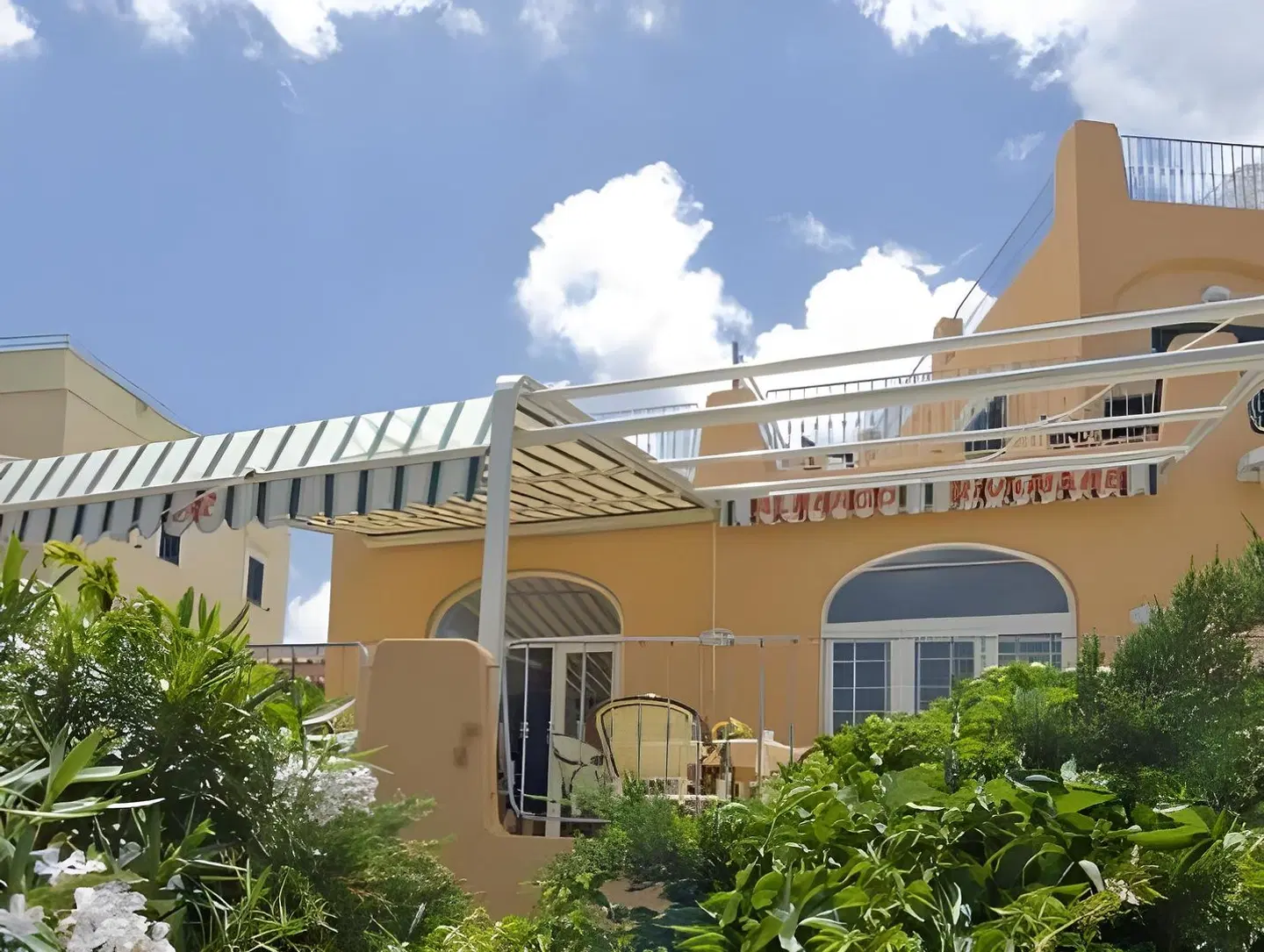 Rivamare EXTERIOR