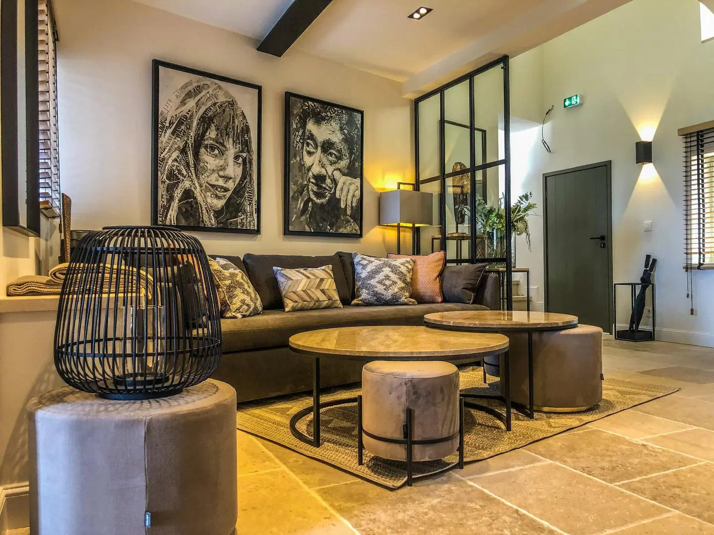 Mougins Luxury Retreats LOUNGE_LOBBY