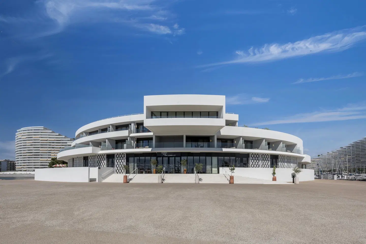 Marina Baie des Anges Hotel, Curio Collection by Hilton EXTERIOR