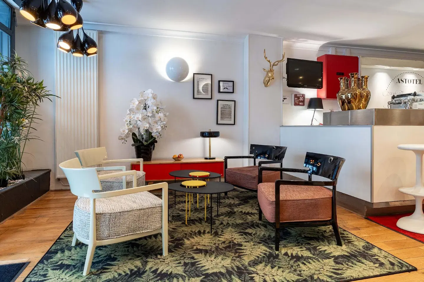 George Opera - Astotel LOUNGE_LOBBY