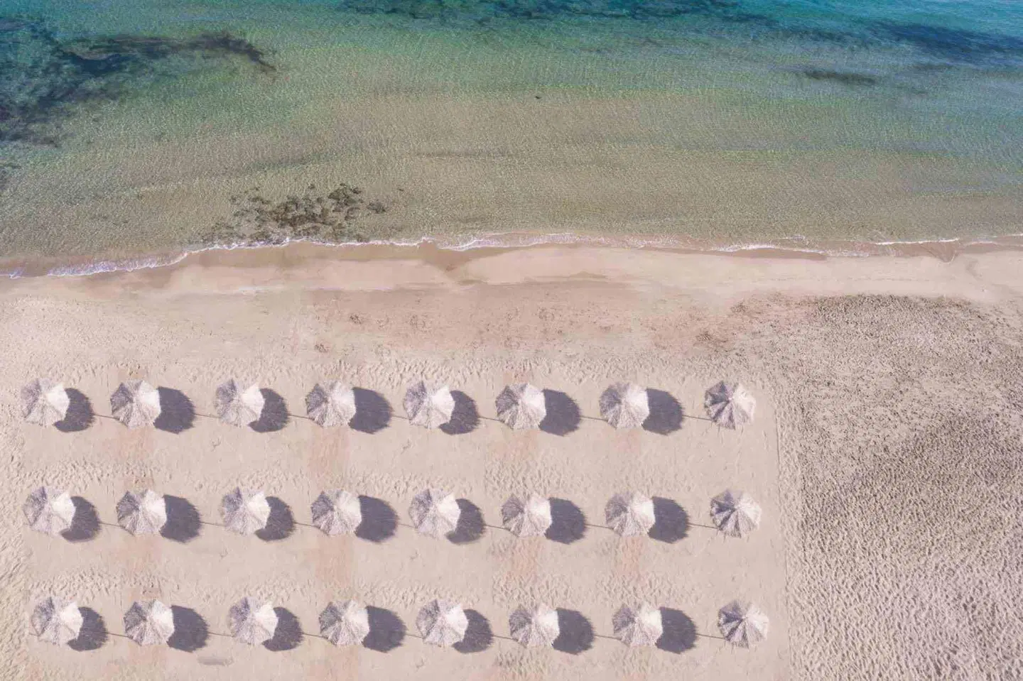 Akrogiali Beach Hotel Apts. BEACH