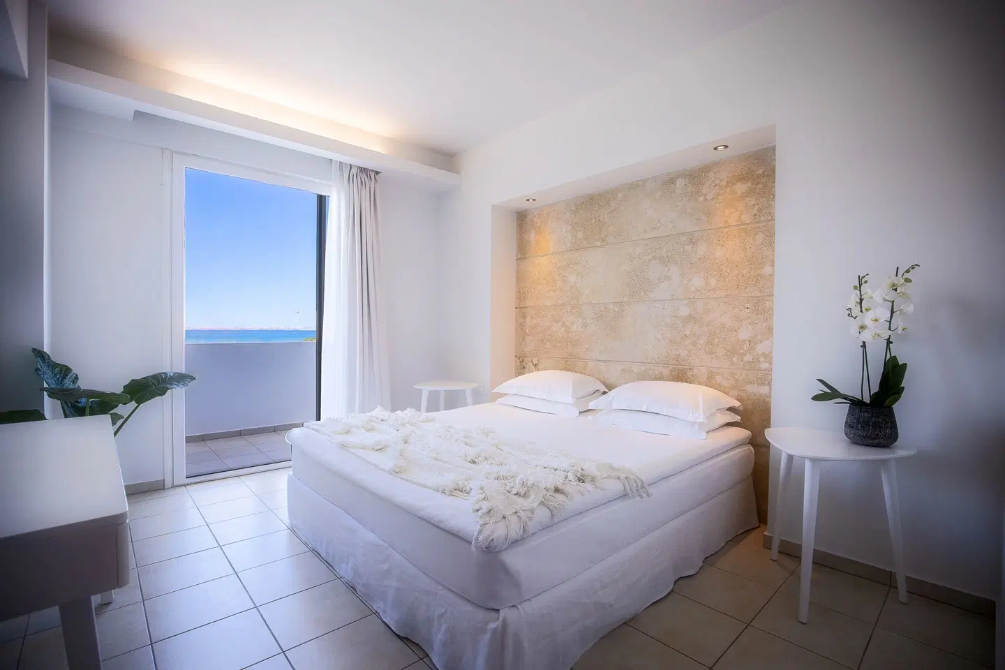 Akrogiali Beach Hotel Apts. ROOM_EXAMPLE