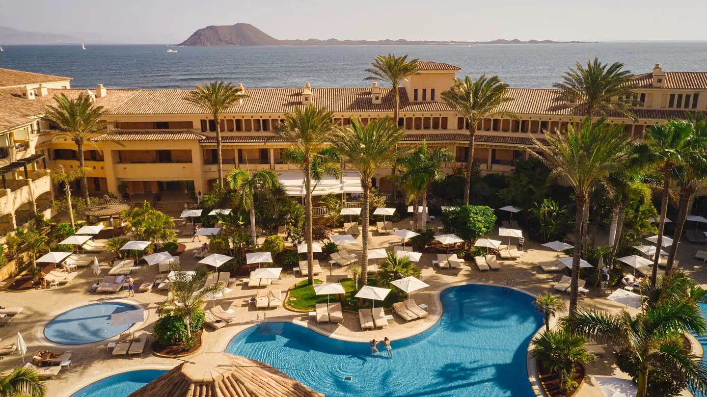 Secrets Bahía Real Resort & Spa OUTDOOR_POOL