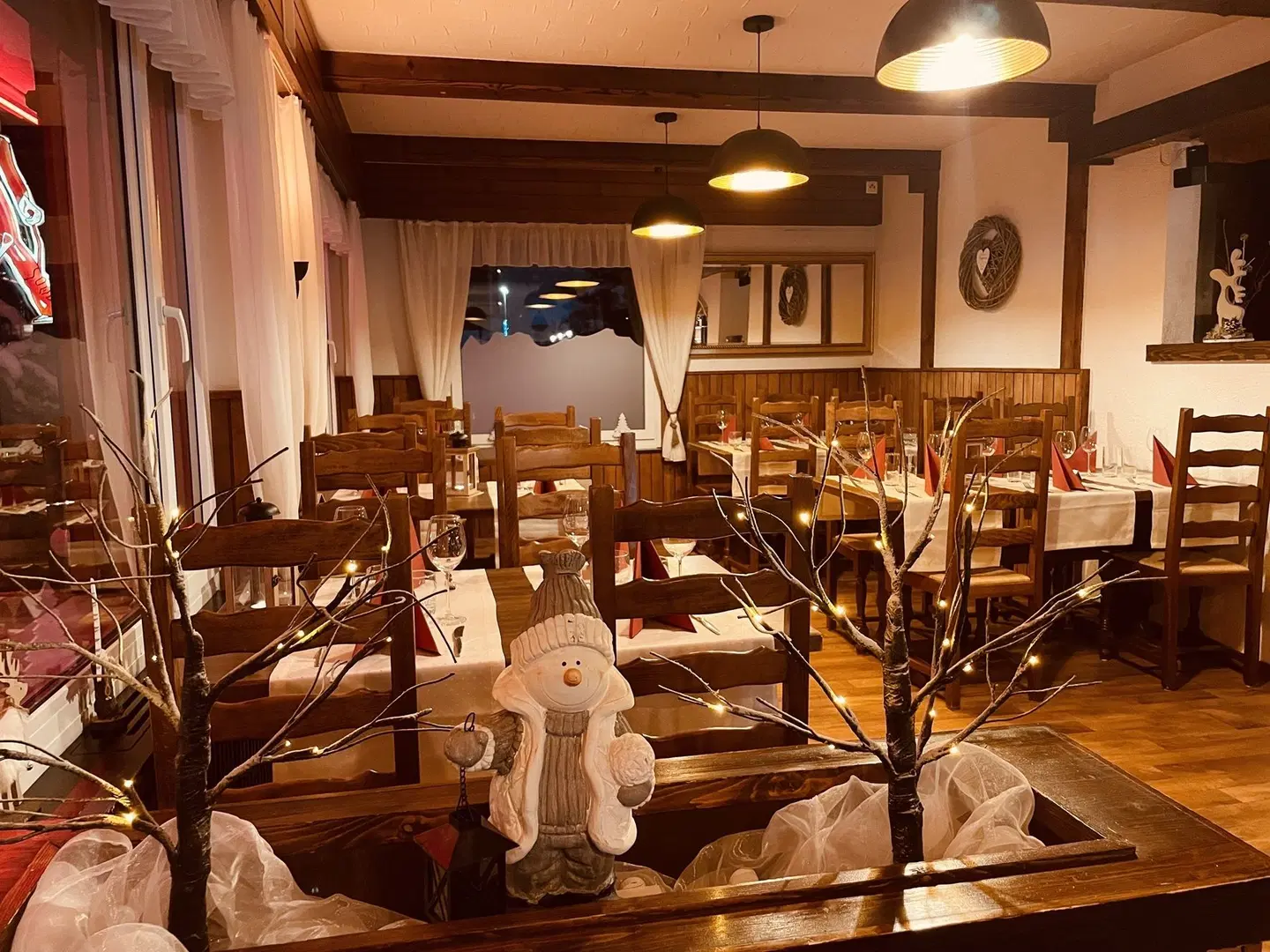 Primavera Restaurant