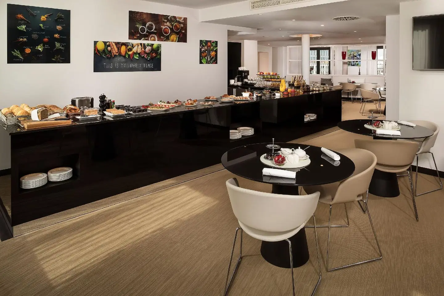 Meliá Berlin Bar