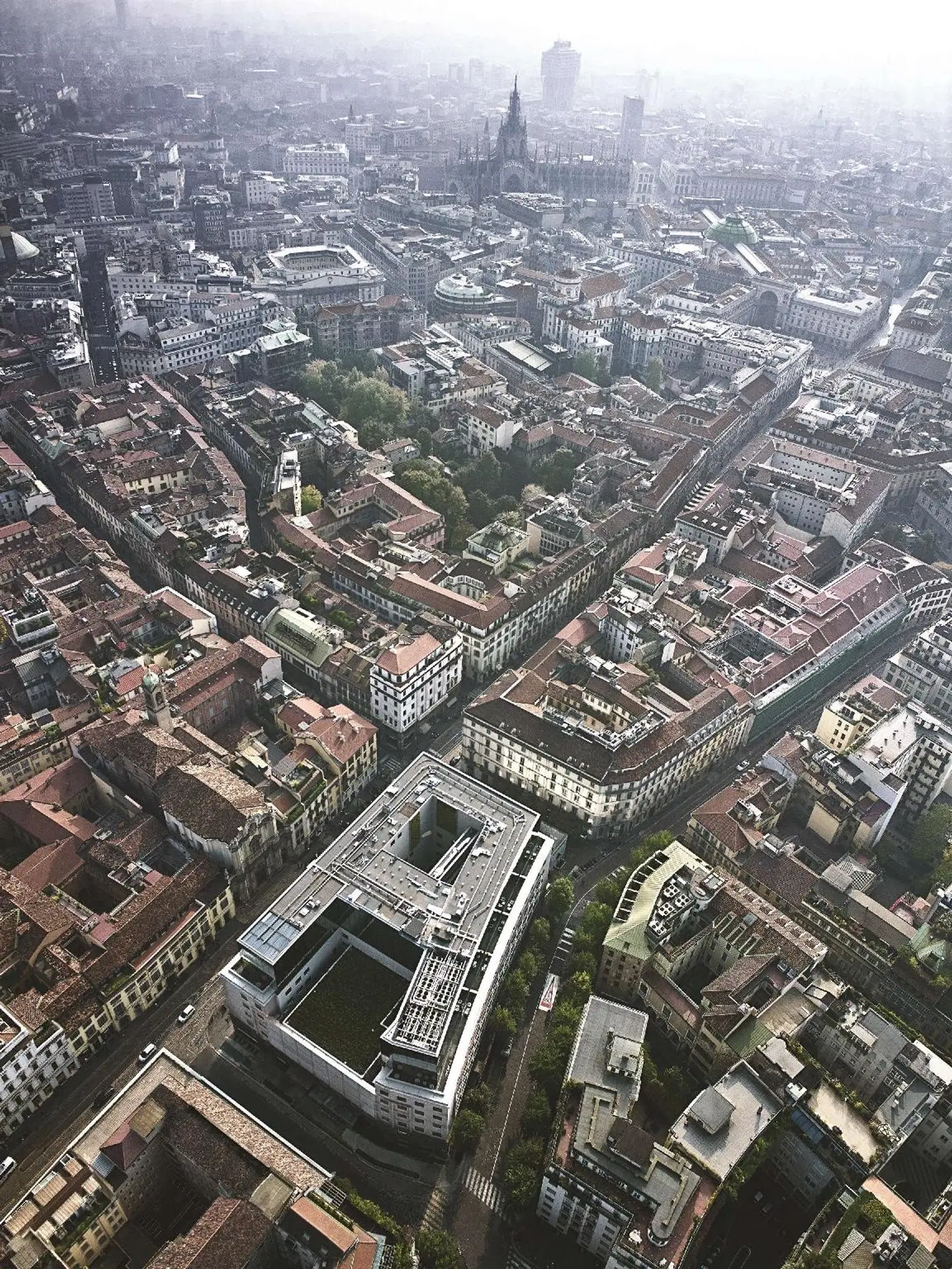Armani Hotel Milano EXTERIOR
