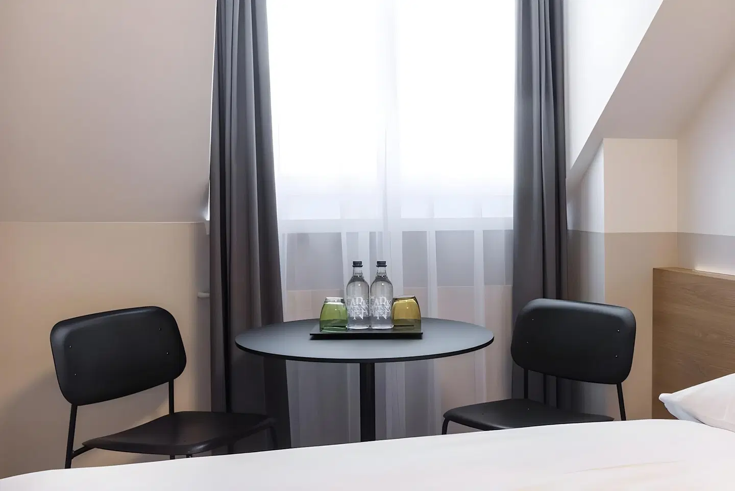 Fred Guest House Zürich Hauptbahnhof ROOM_EXAMPLE