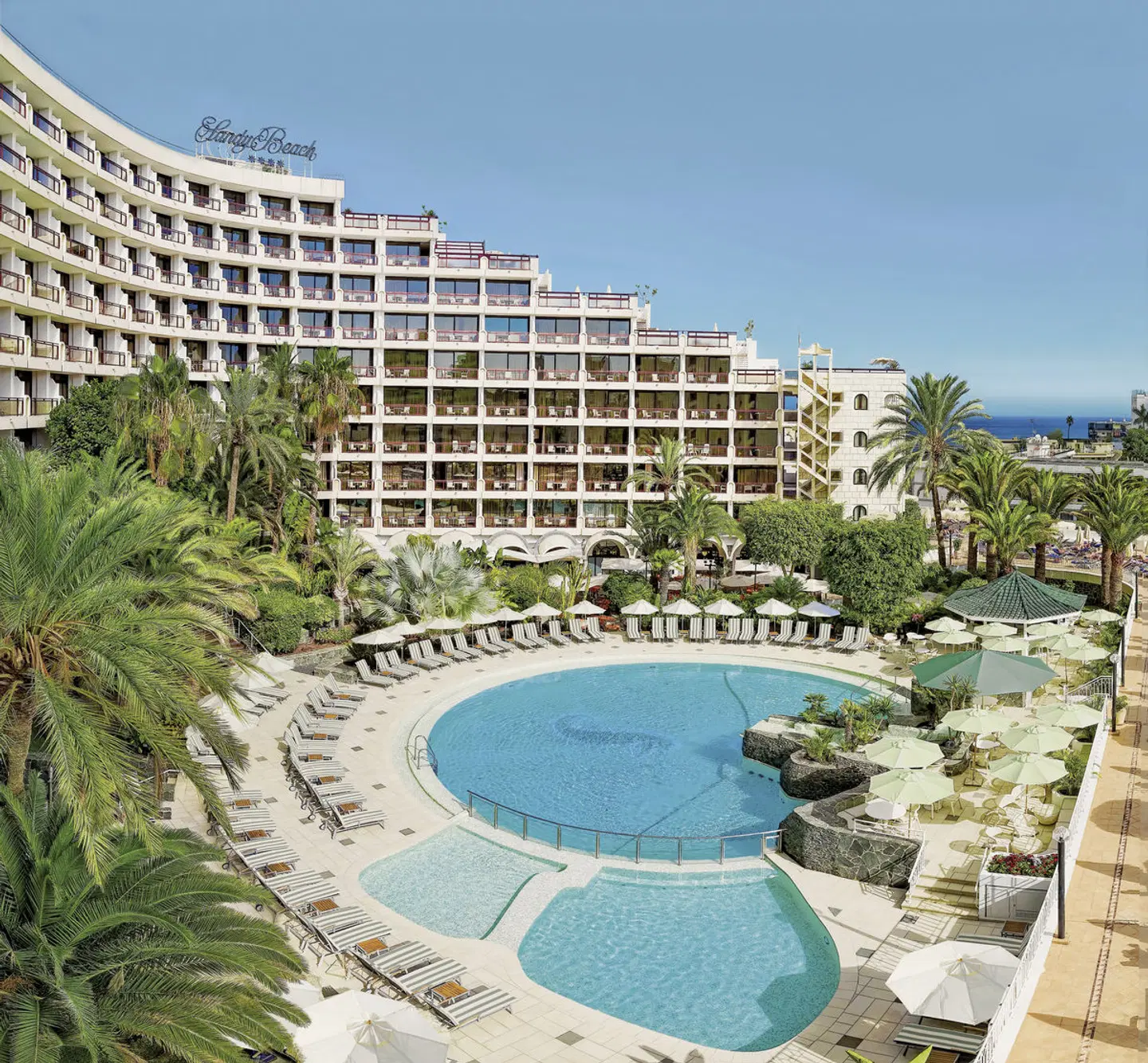 Seaside Sandy Beach EXTERIOR