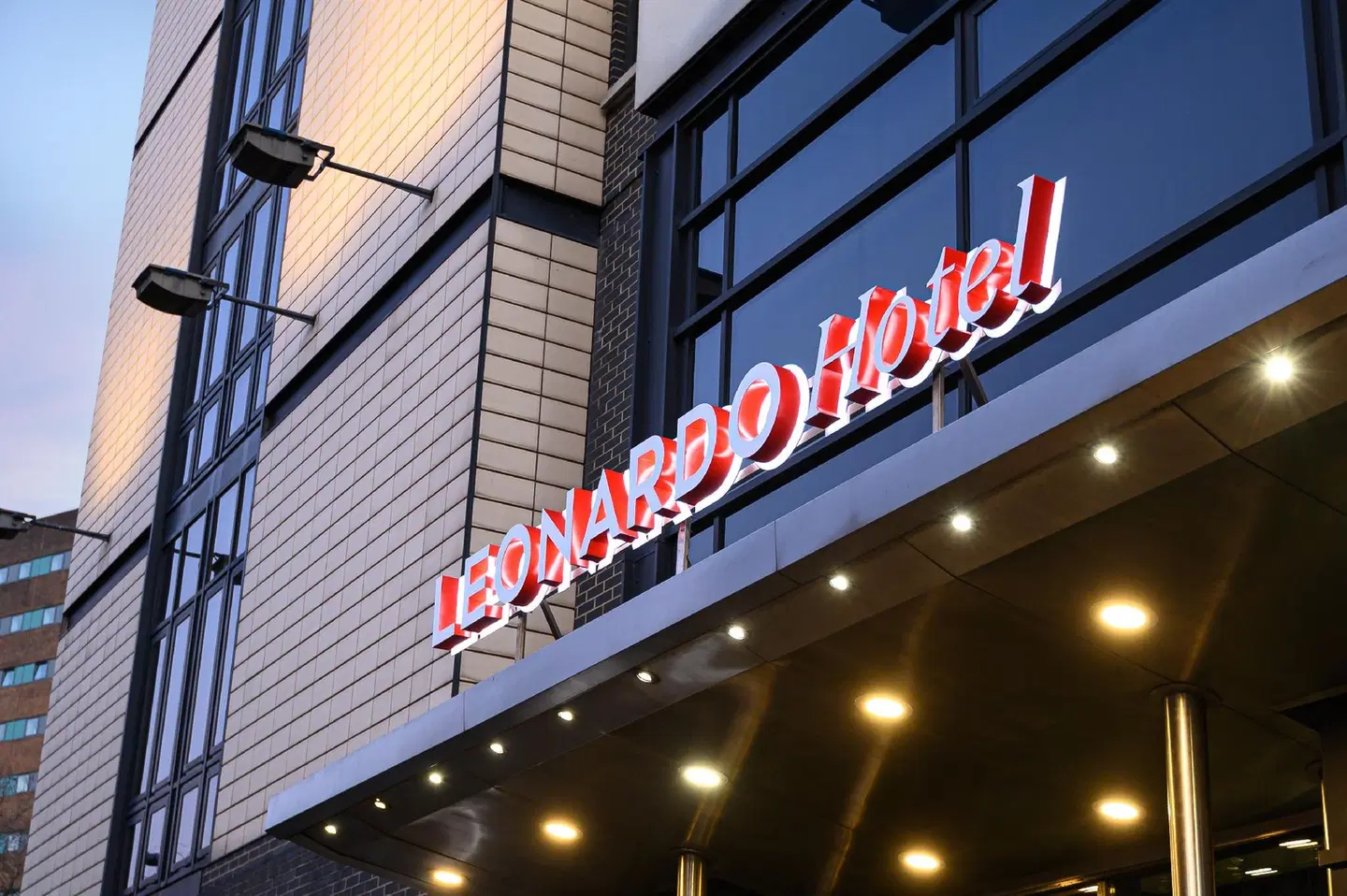 Leonardo Hotel Southampton EXTERIOR
