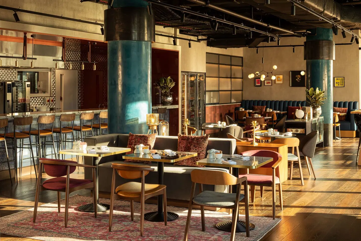 The Gantry London, Curio Collection by Hilton Restaurant