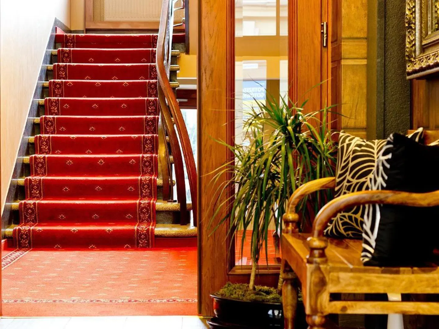 Columbus LOUNGE_LOBBY