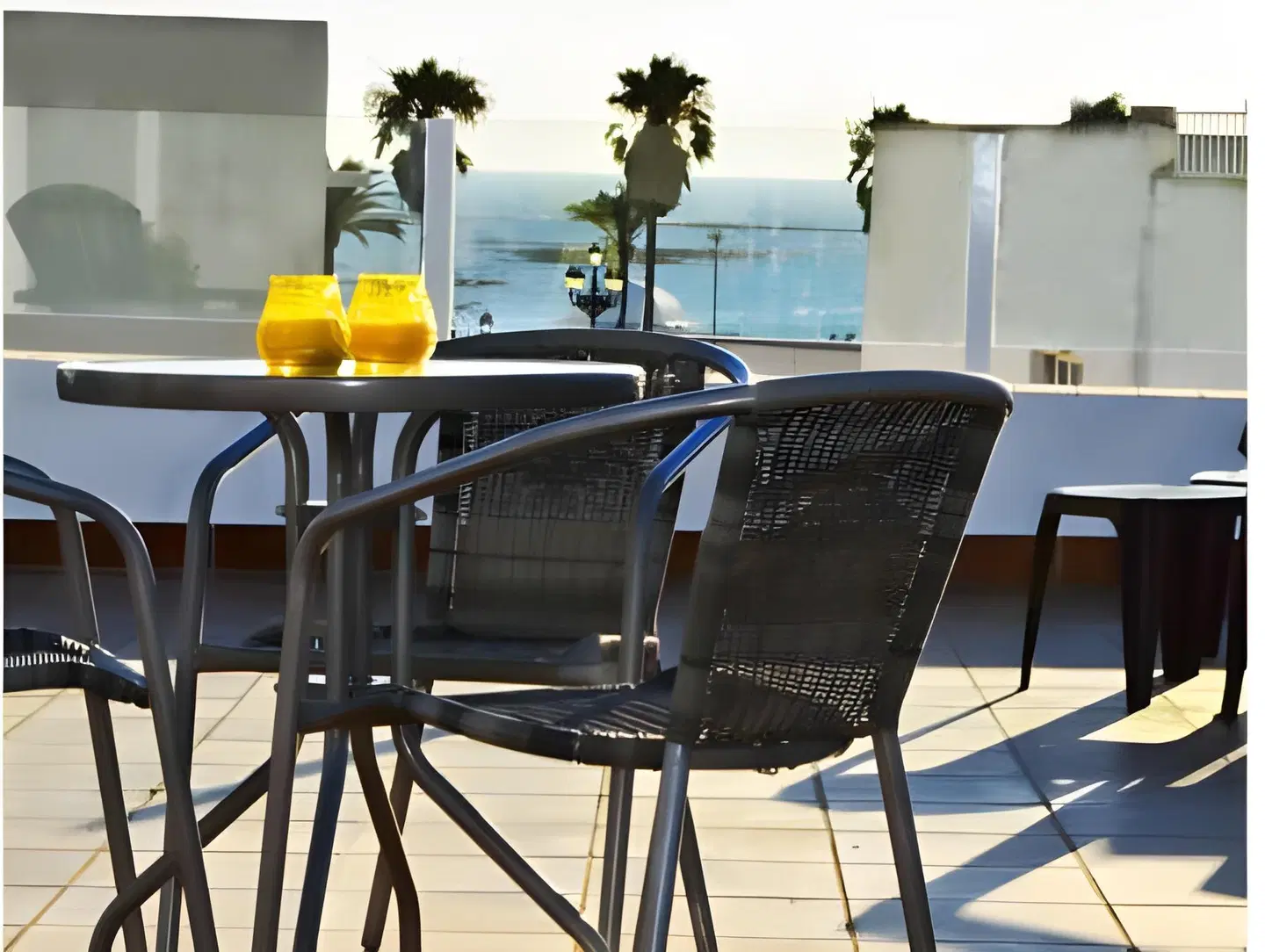 Apartamentos Plaza de la Luz Cádiz SPORTS_AND_LEISURE