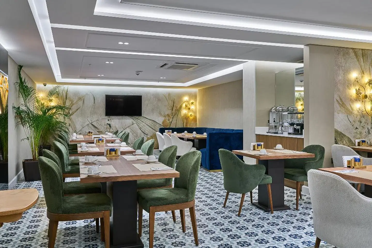 Rayelin Hotel Old City Restaurant