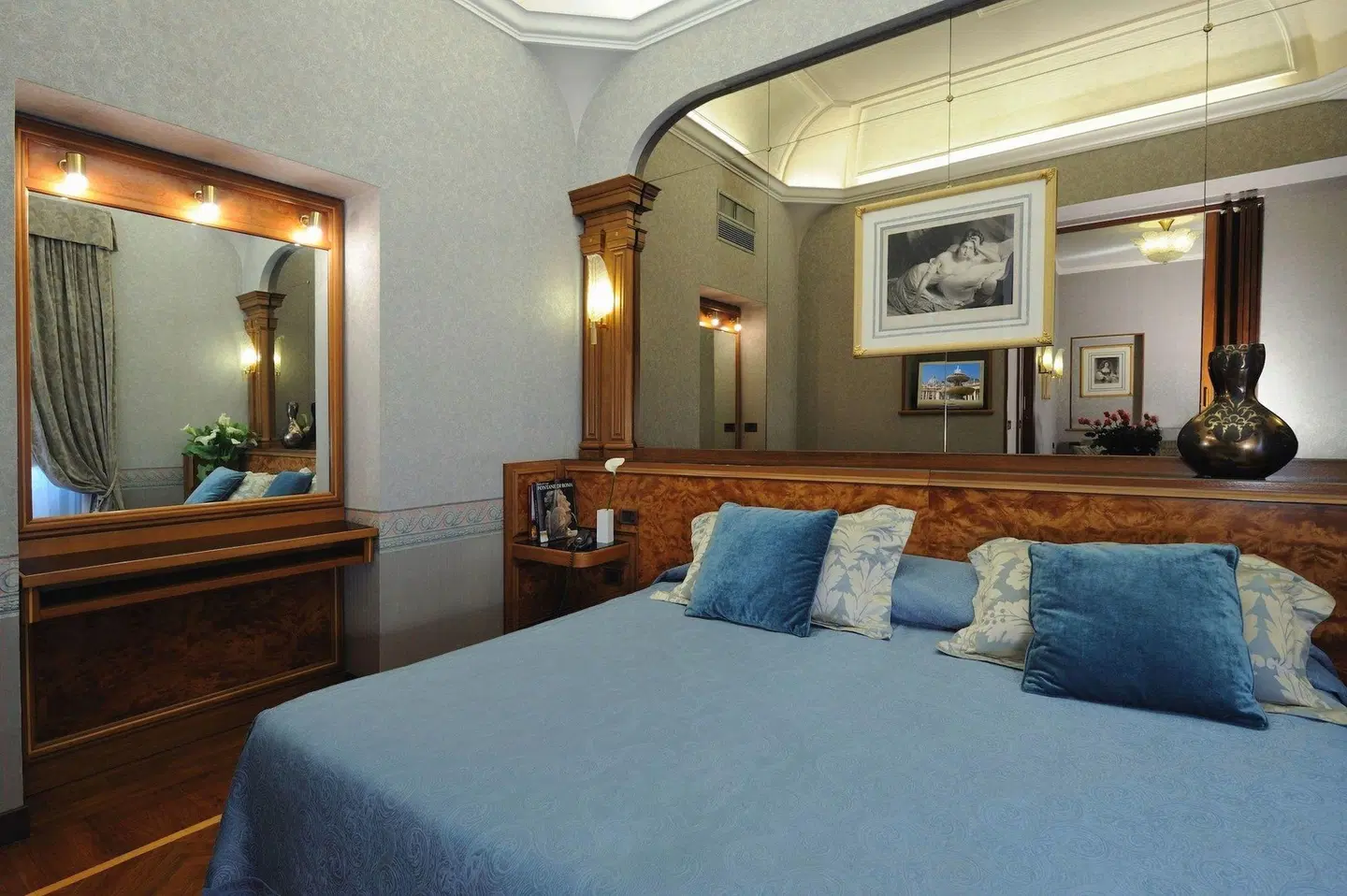 Hotel Farnese ROOM_EXAMPLE