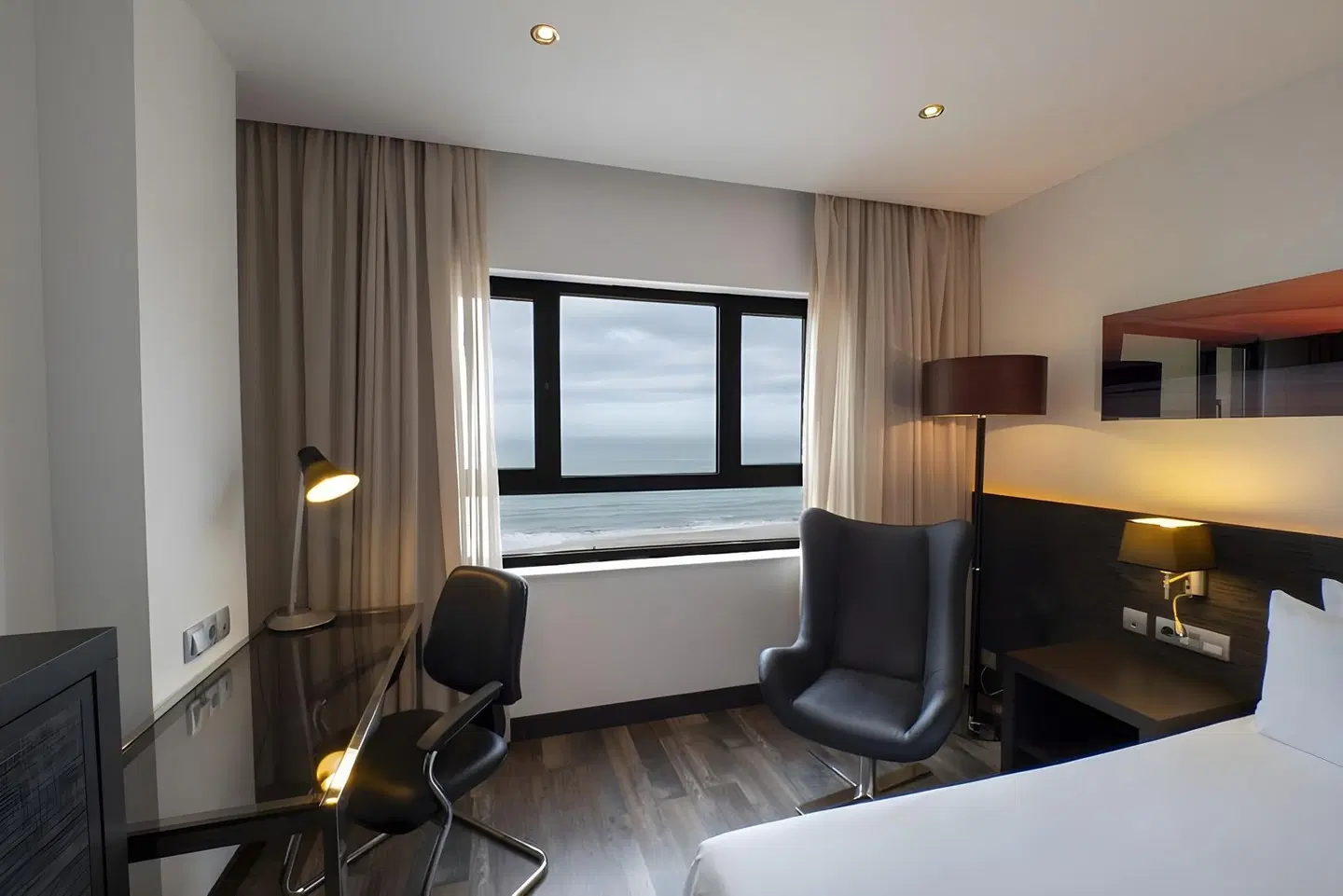 Hotel Cádiz Paseo del Mar Affiliated by Meliá ROOM_EXAMPLE