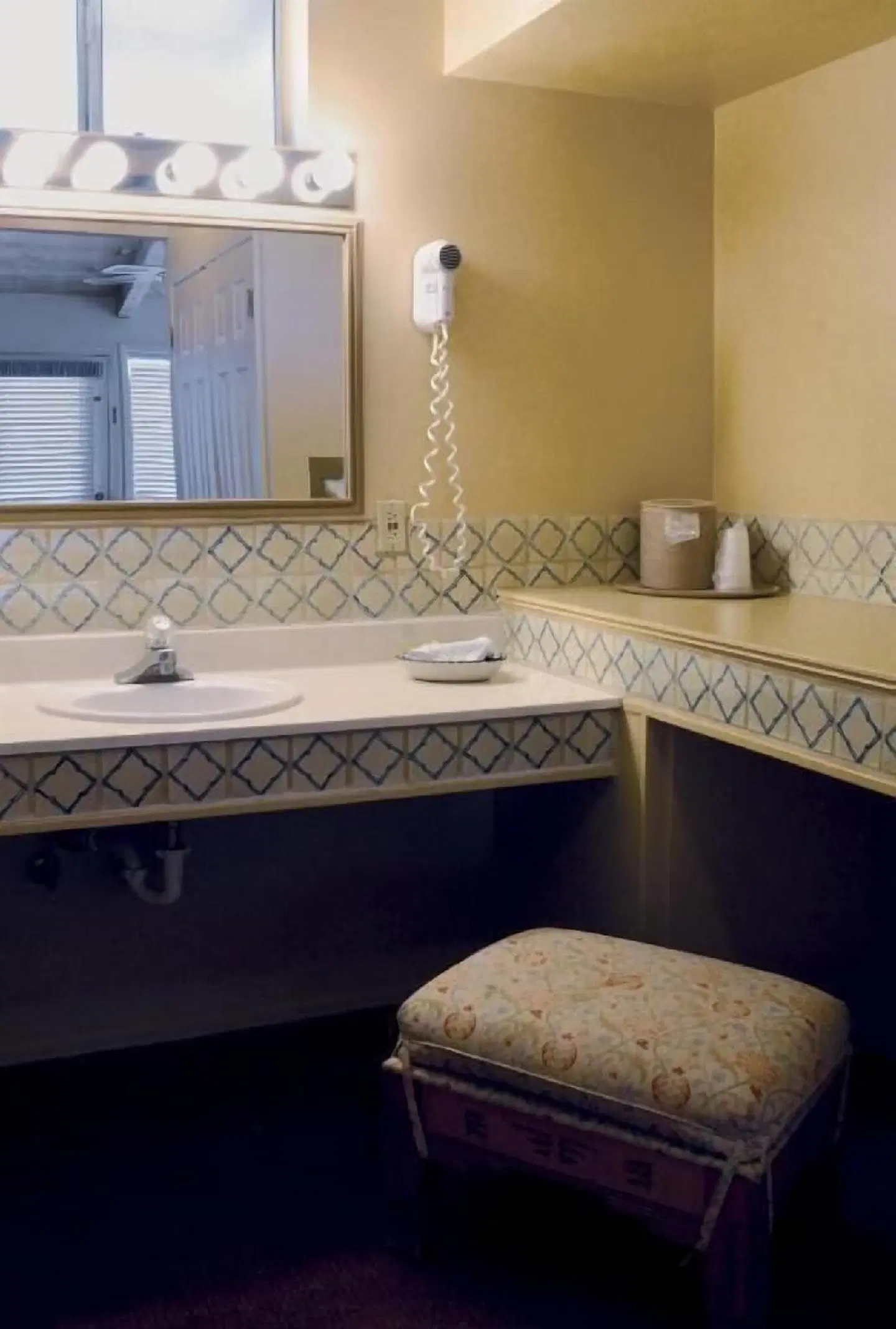 Sky Ranch Lodge Badezimmer
