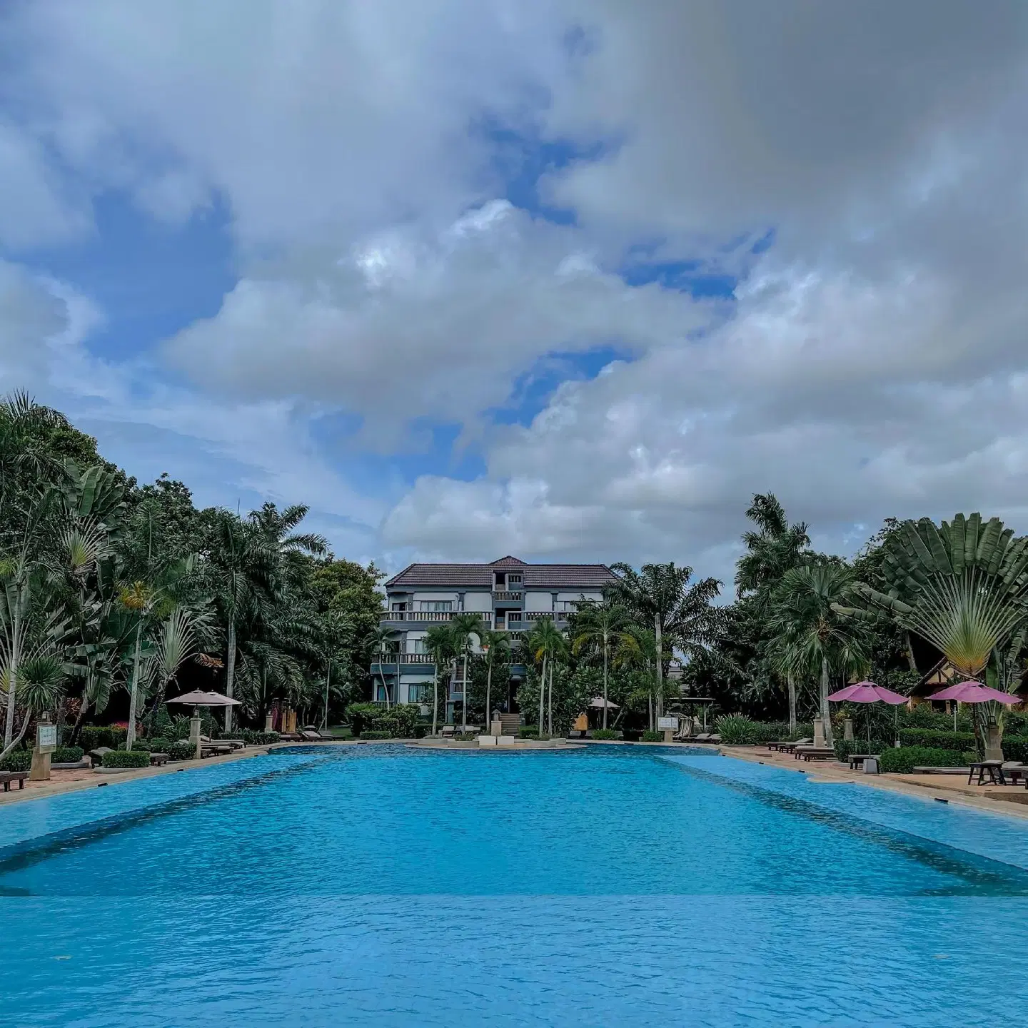 Botany Beach Resort OUTDOOR_POOL