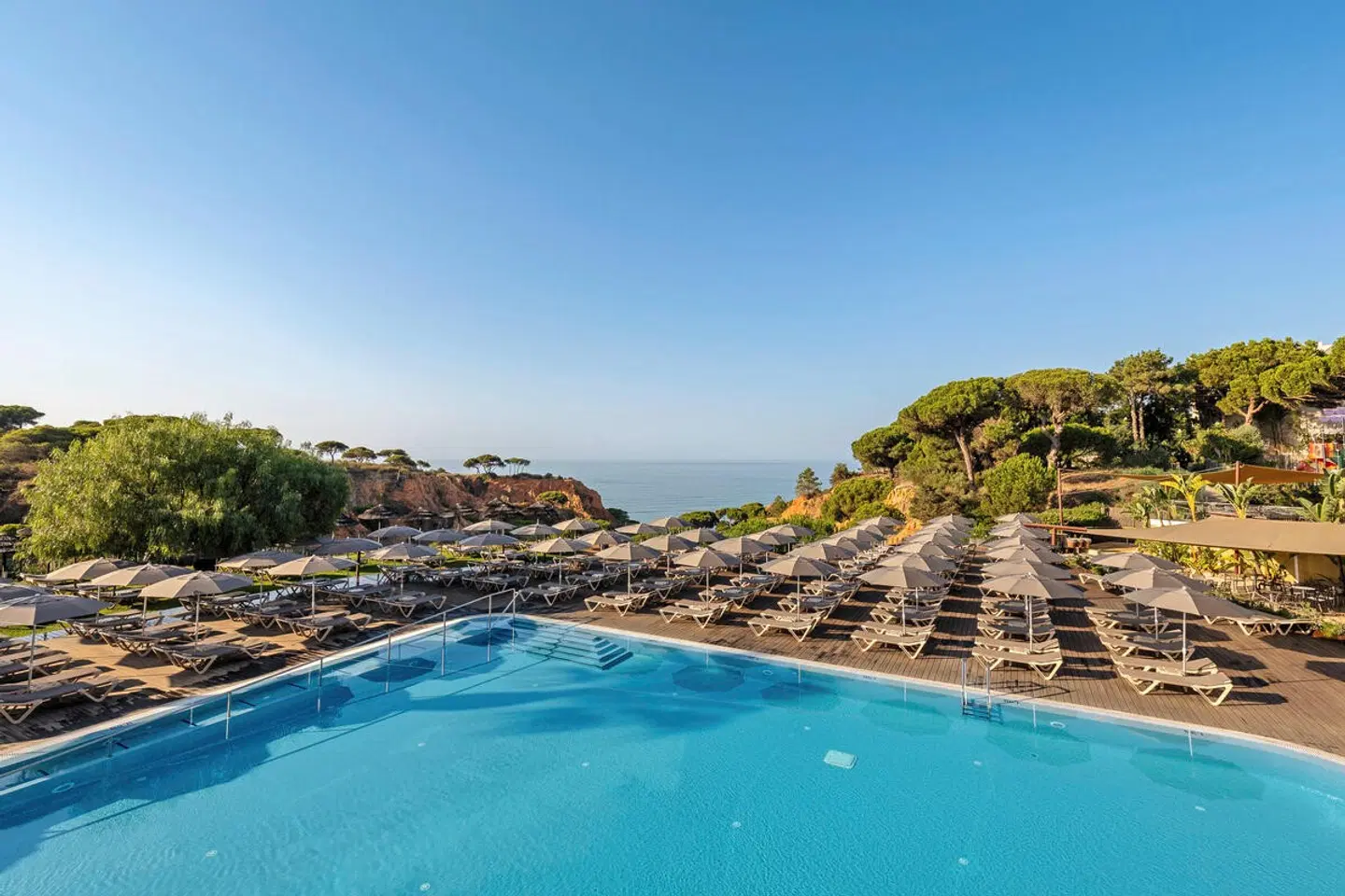 3HB Falésia Beach OUTDOOR_POOL