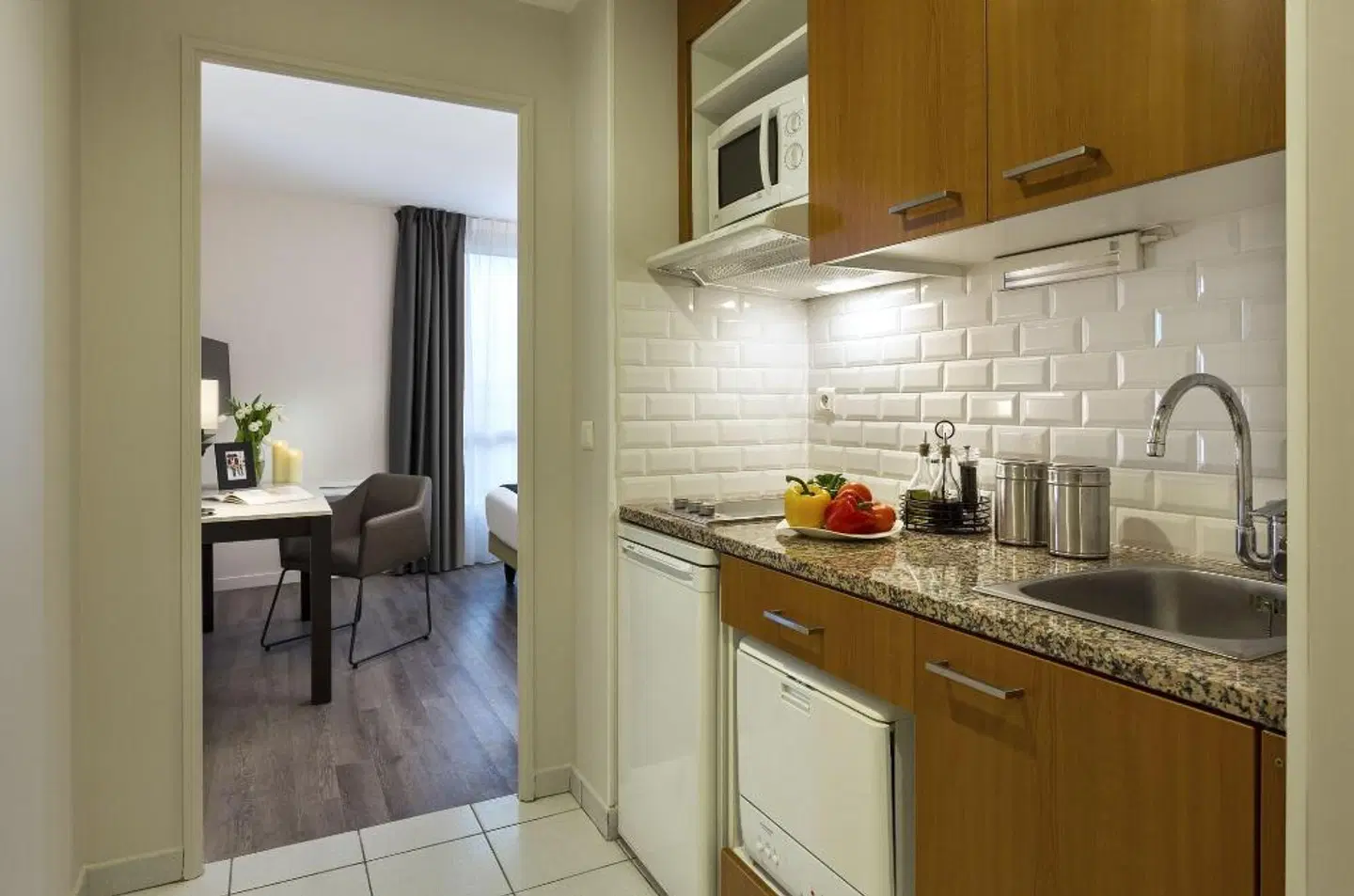 Citadines Montmartre Paris ROOM_EXAMPLE