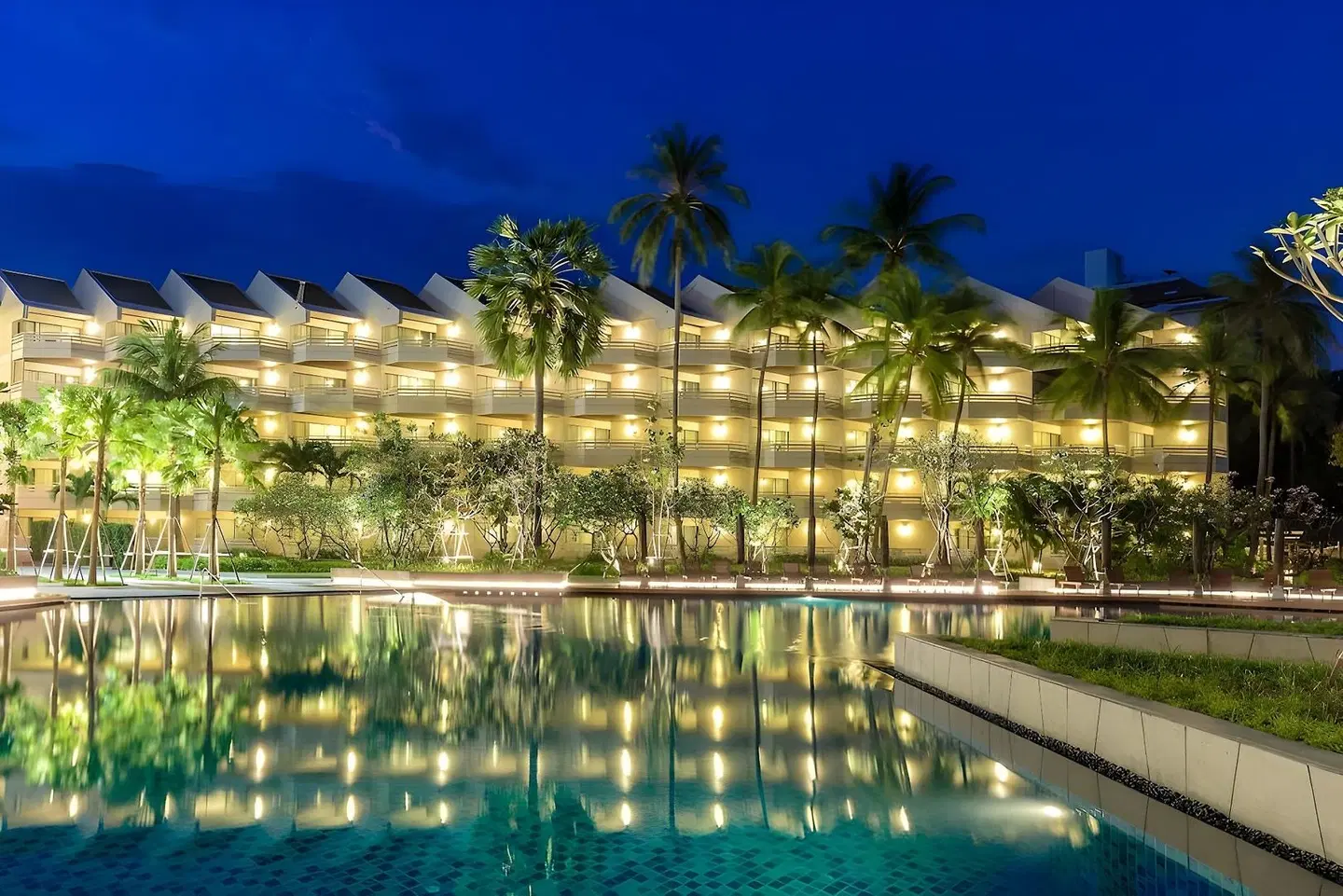 The Regent Cha Am Beach Resort OUTDOOR_POOL