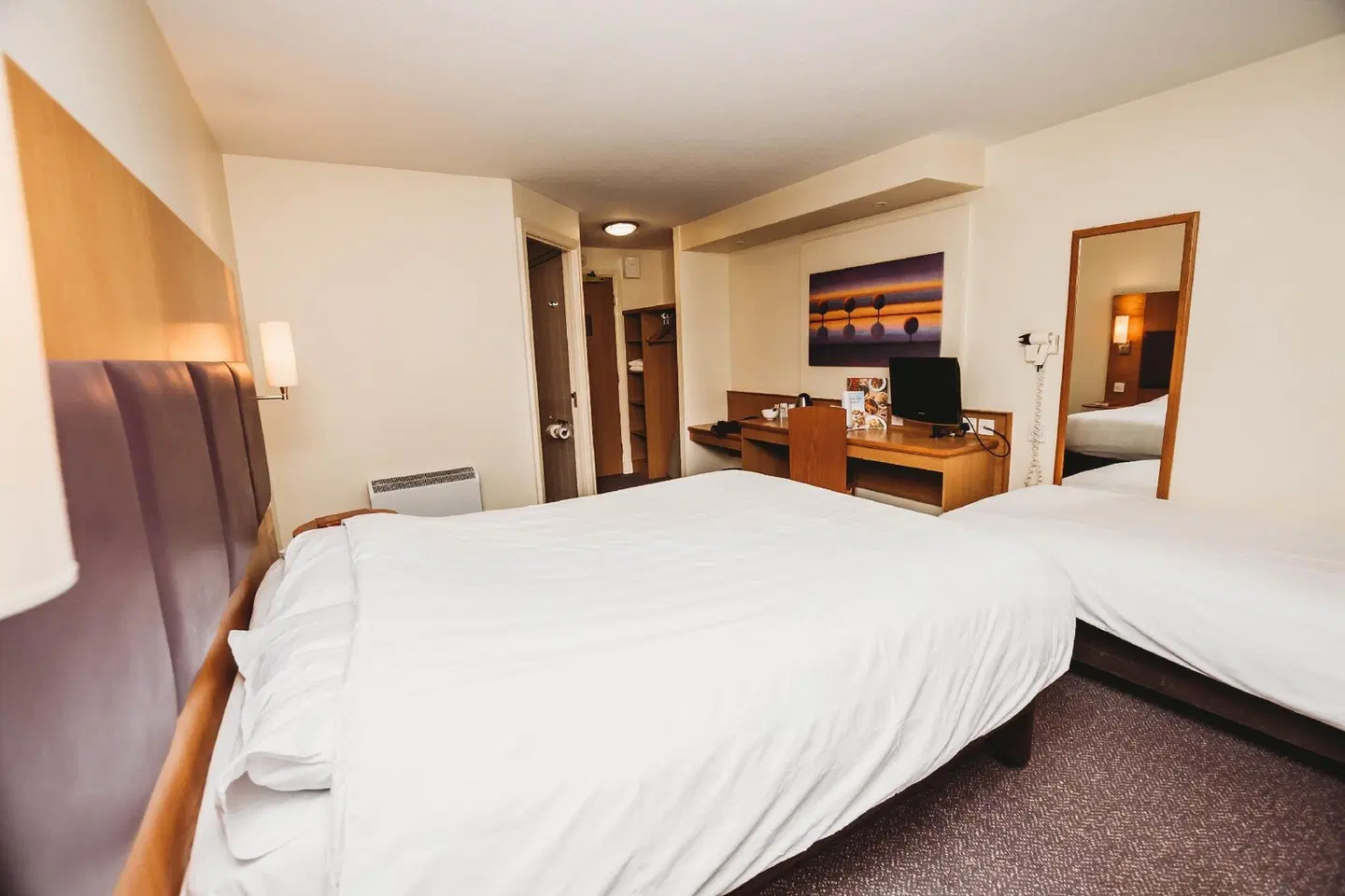 Purple Roomz ROOM_EXAMPLE